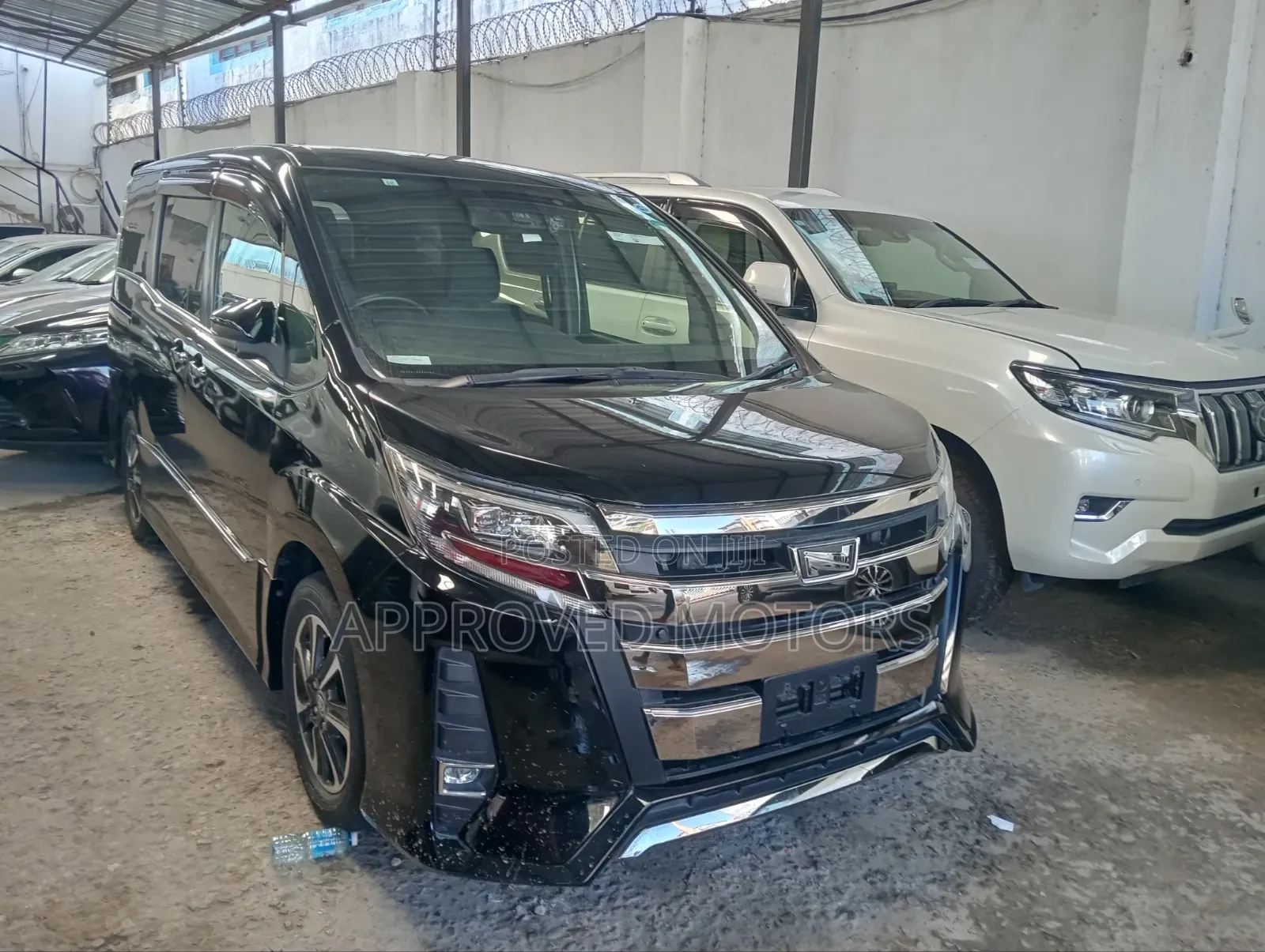 Toyota Noah 2019 Black