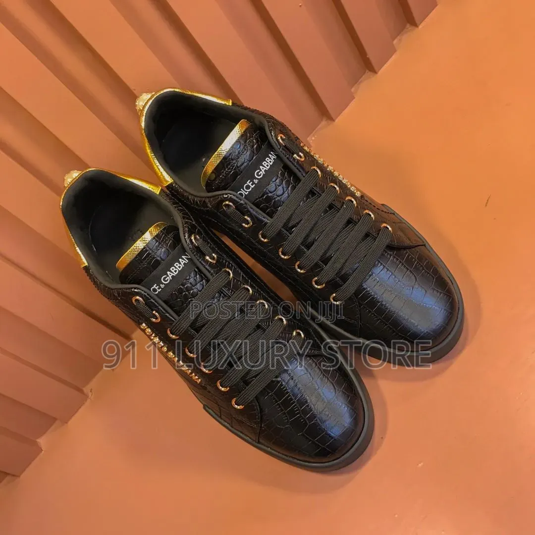 Dolce & Gabbana Crocodile-Pattern Leather Sneaker