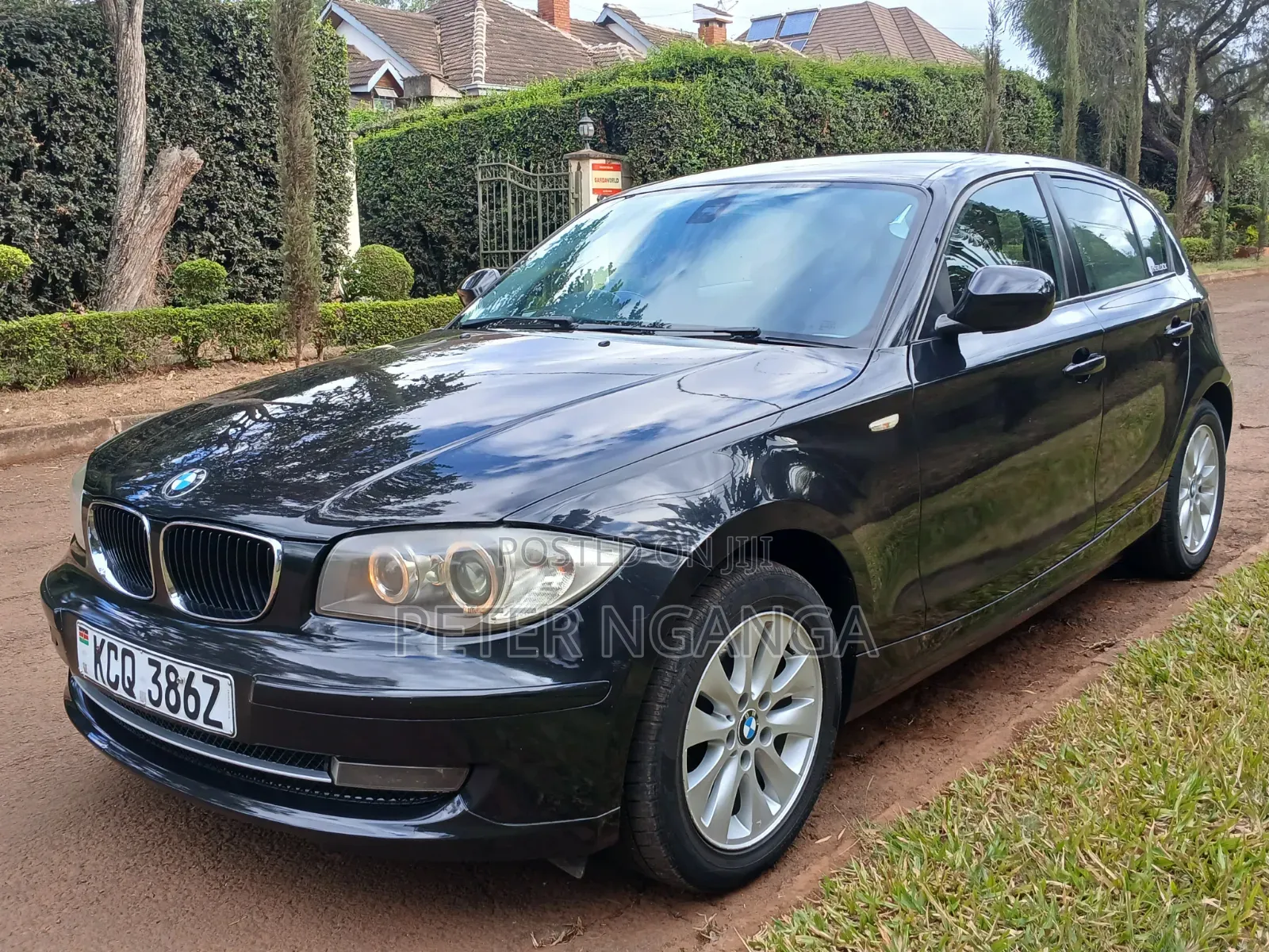 BMW 116i 2011 Black