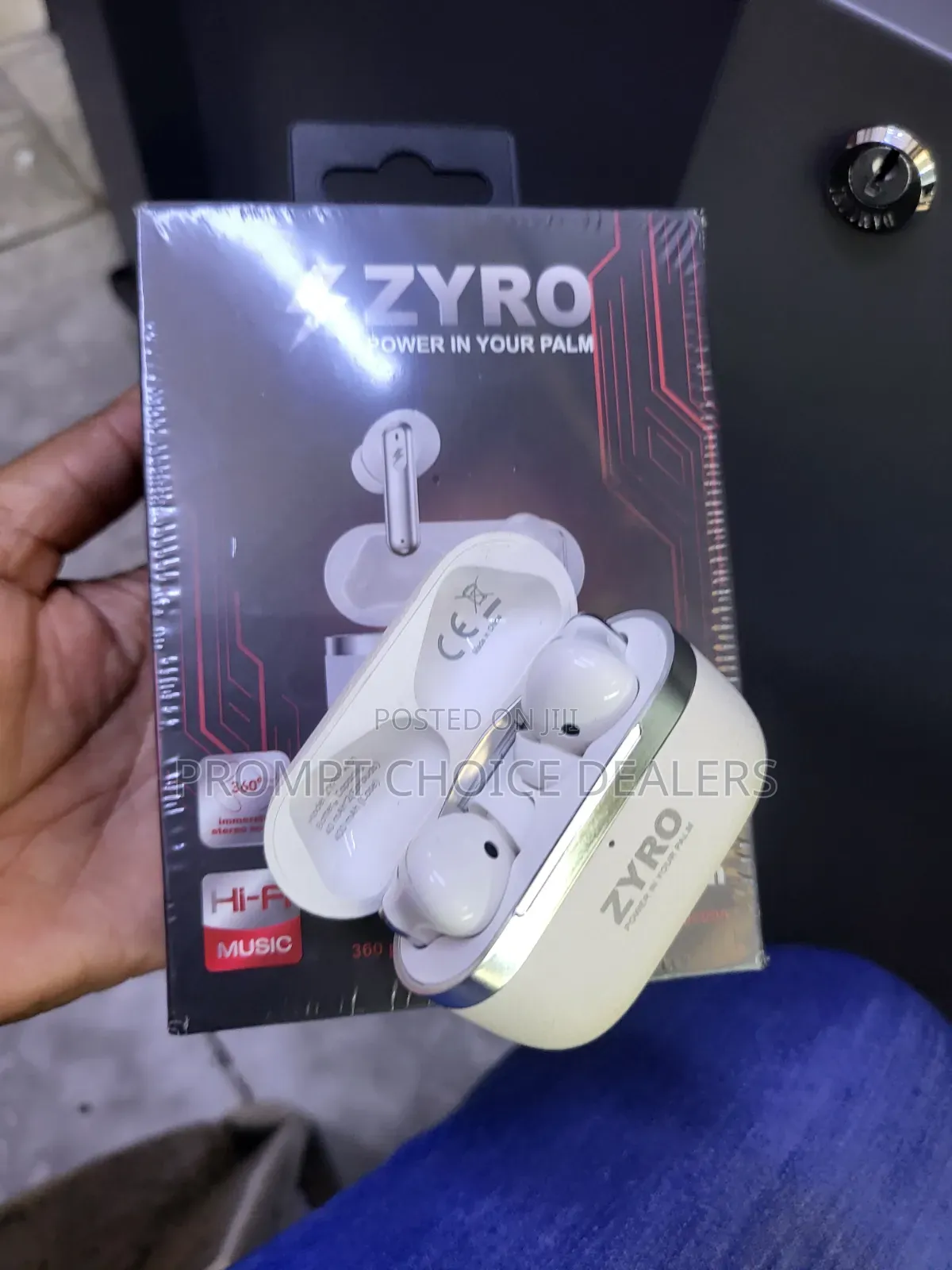 Zyro Earpods