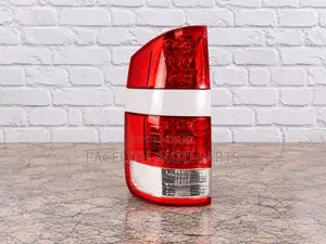 Tail Lamp / Light Toyota Noah Azr60 2006 - 2007