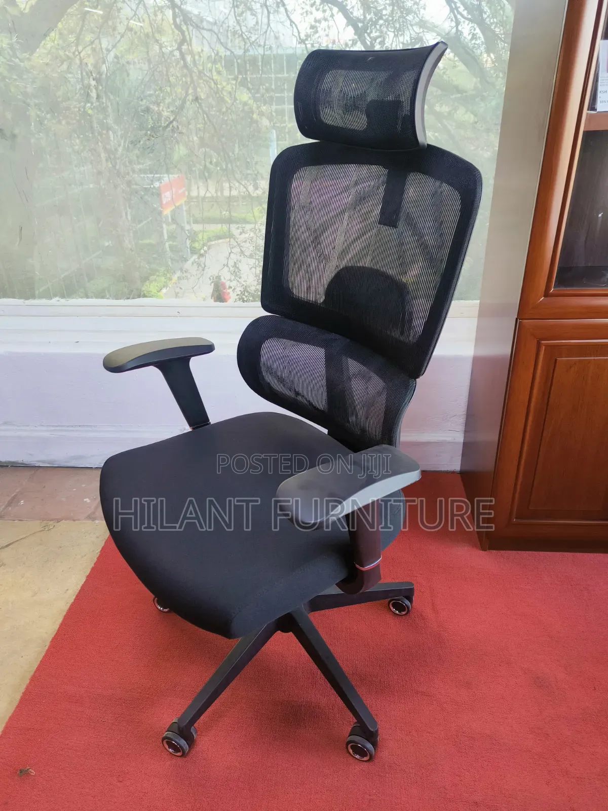 Black Ergonomic Mesh Executive Office Chair With Adjustable Headrest