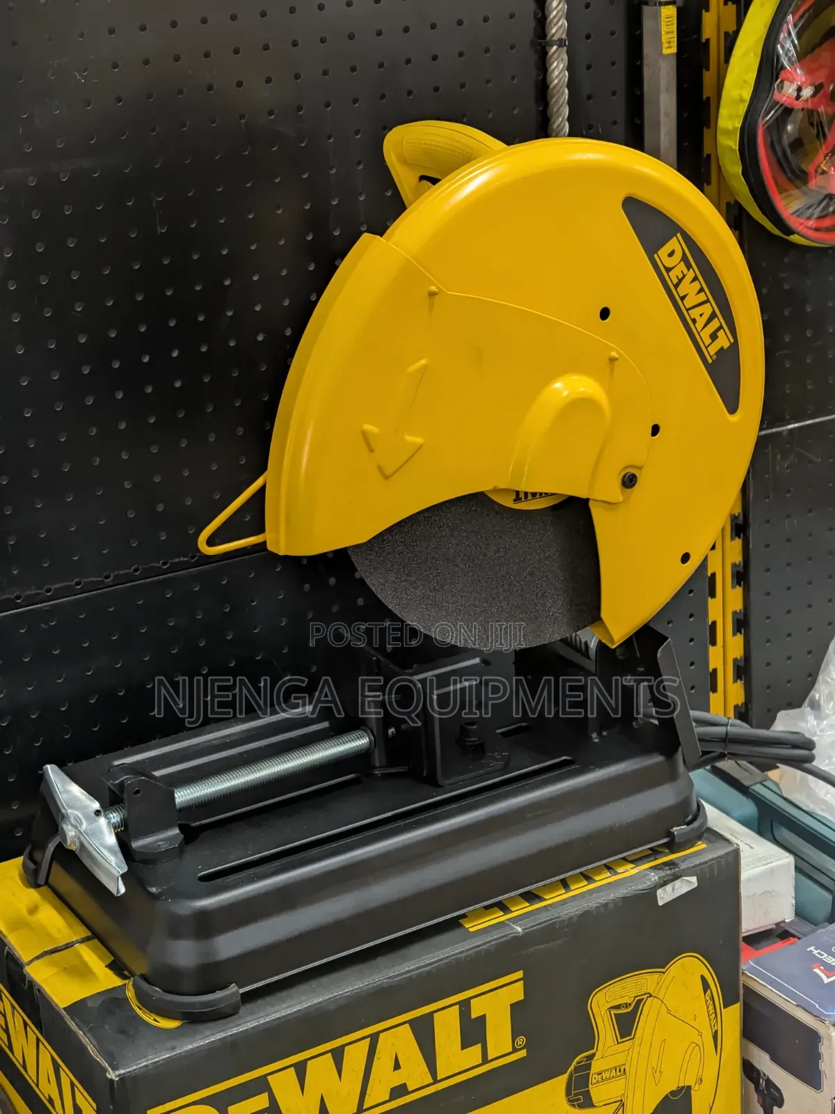 DEWALT 14-Inch Metal Cut-Off Saw