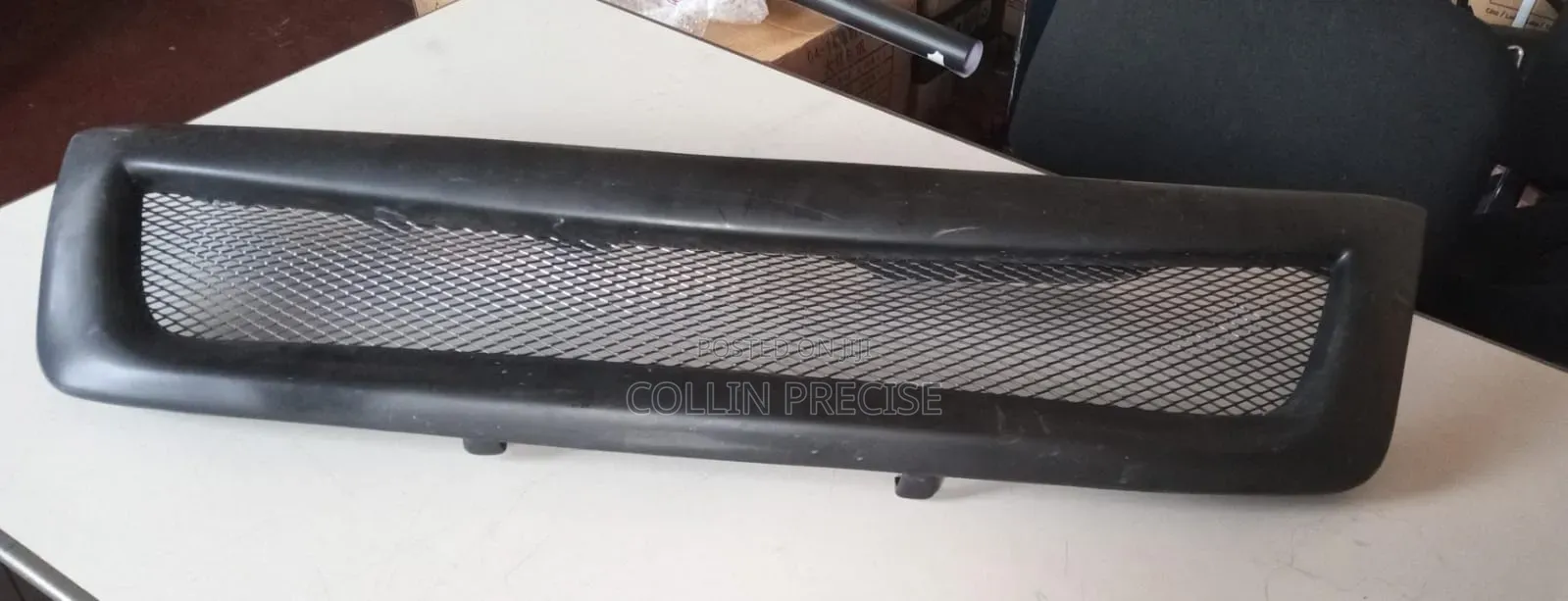 Aftermarket SH5 Mesh Grille
