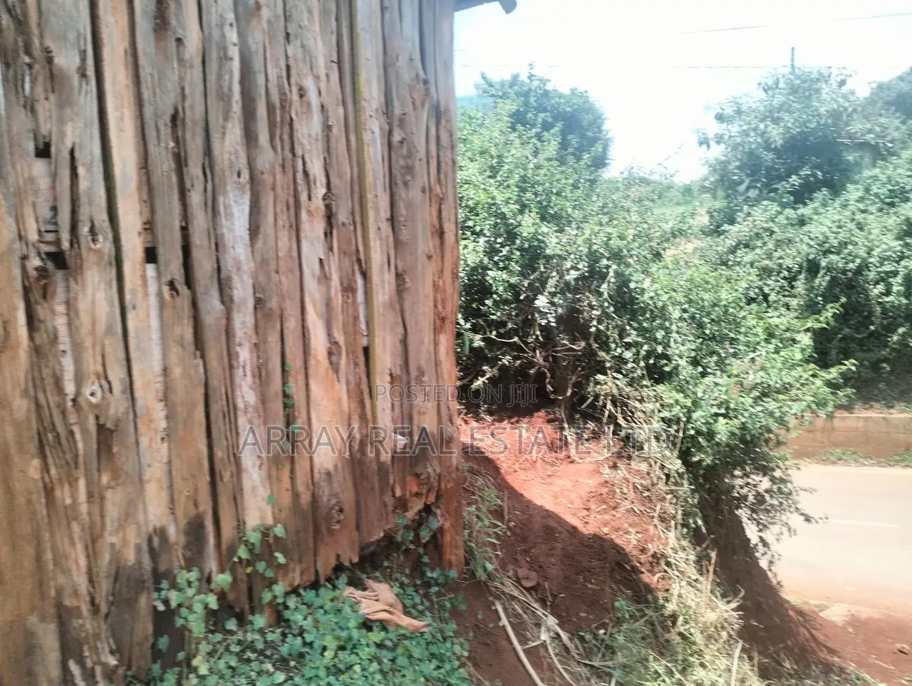 Prime Land for Sale in Kingeero – Kanisa Road