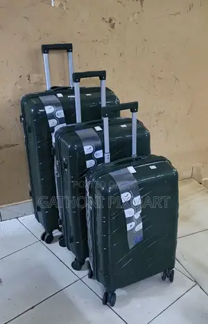 Strong 3-in-2 Rubber Suitcase for Travel and Luggage Storage