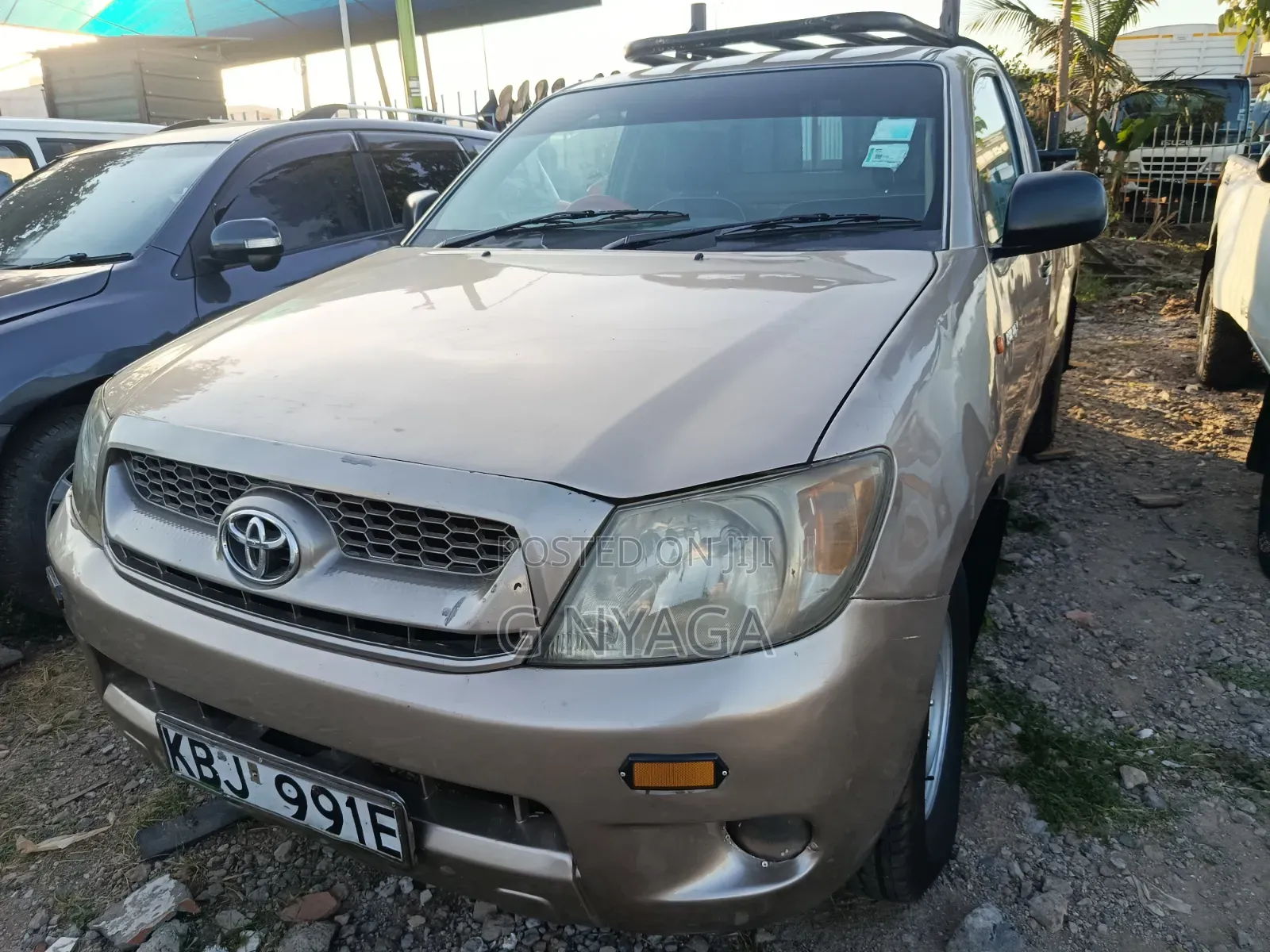 Toyota Hilux 2008 Gold