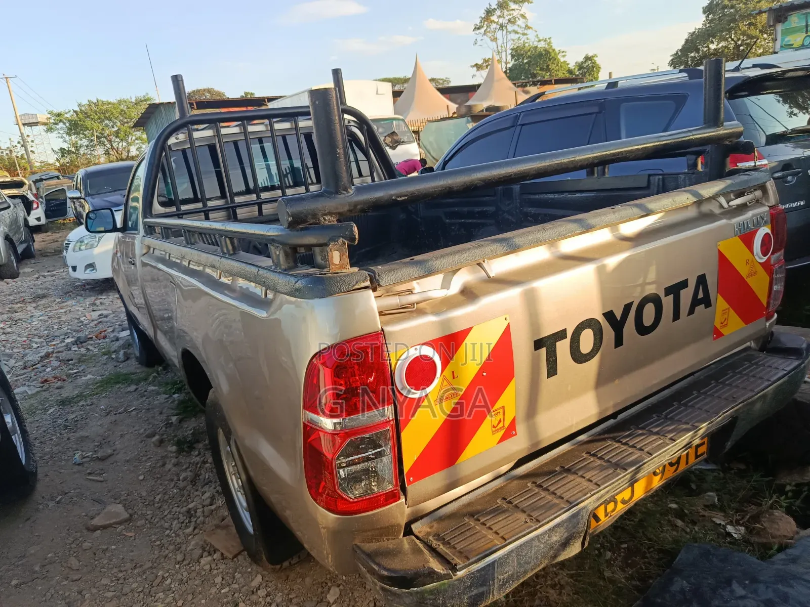 Toyota Hilux 2008 Gold