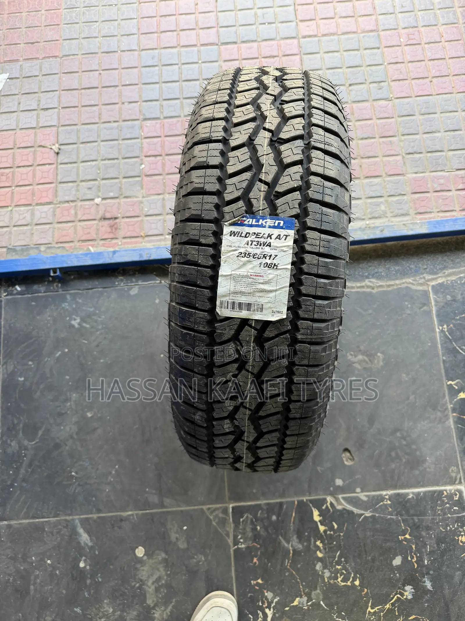 235/65r17 Falken Tyre