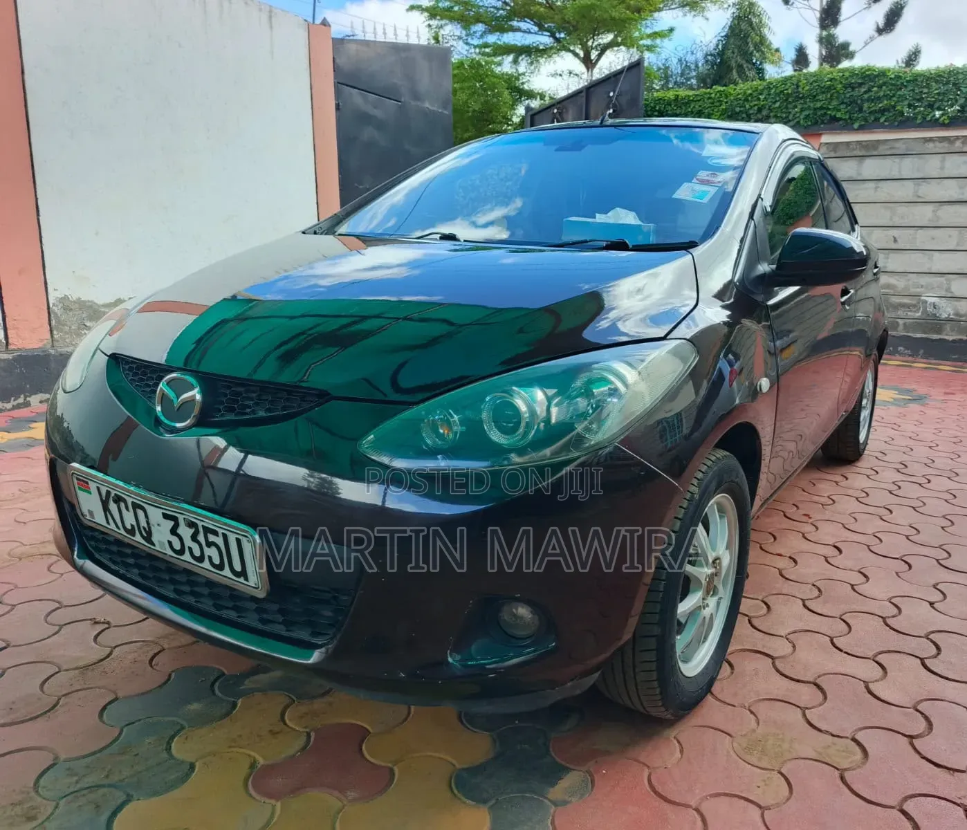 Mazda Demio 2011 Maroon