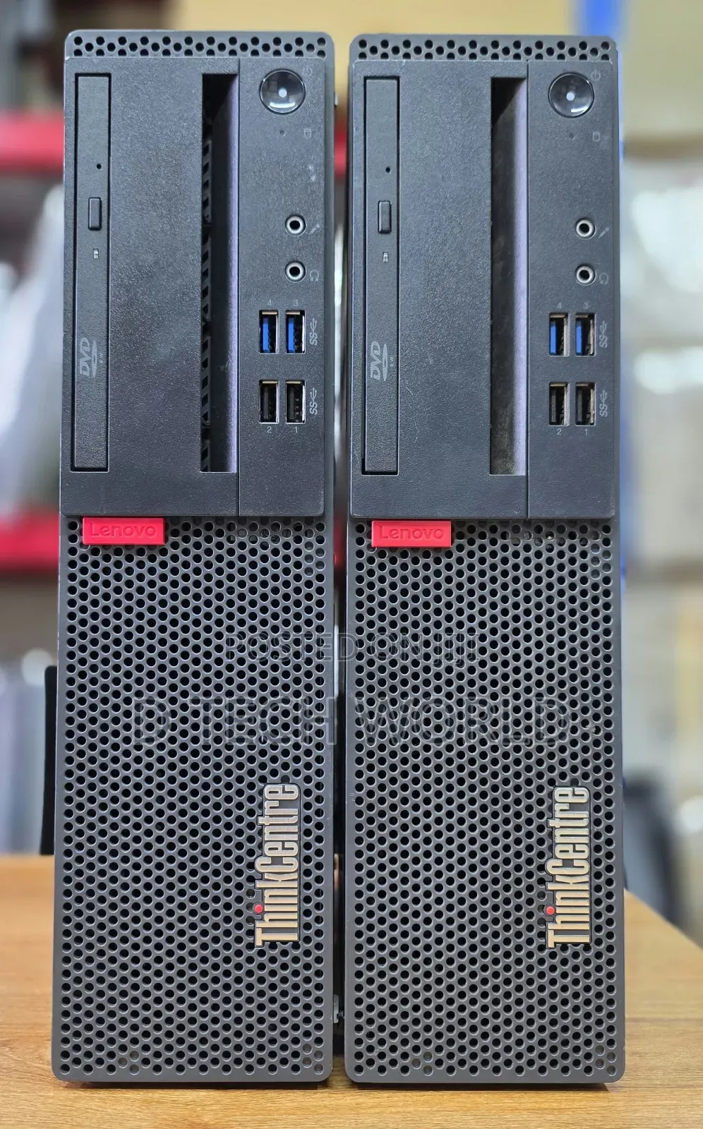 Desktop Computer Lenovo 8GB AMD Ryzen 5 SSD 256GB