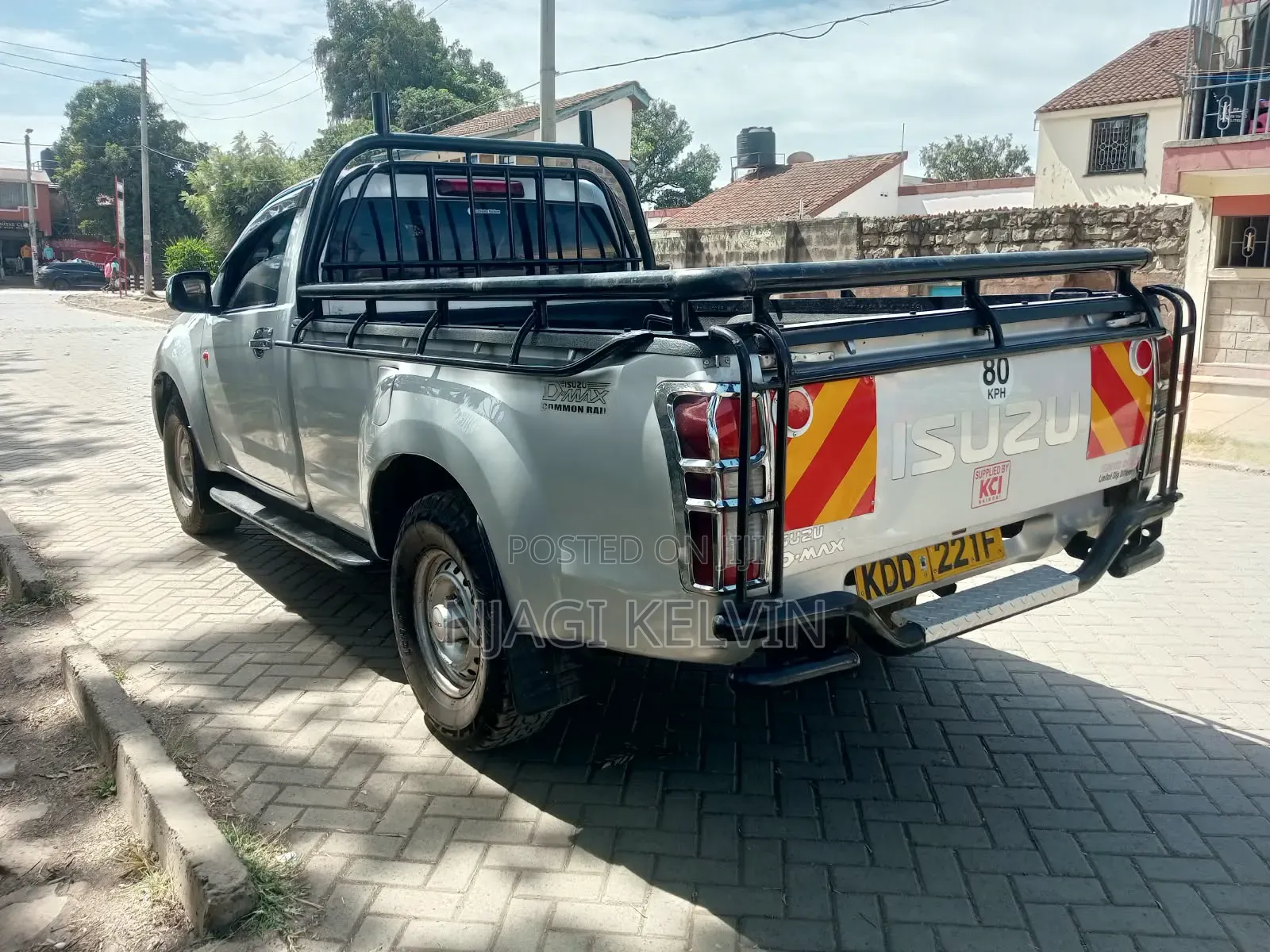 Isuzu D-MAX 2021 Silver