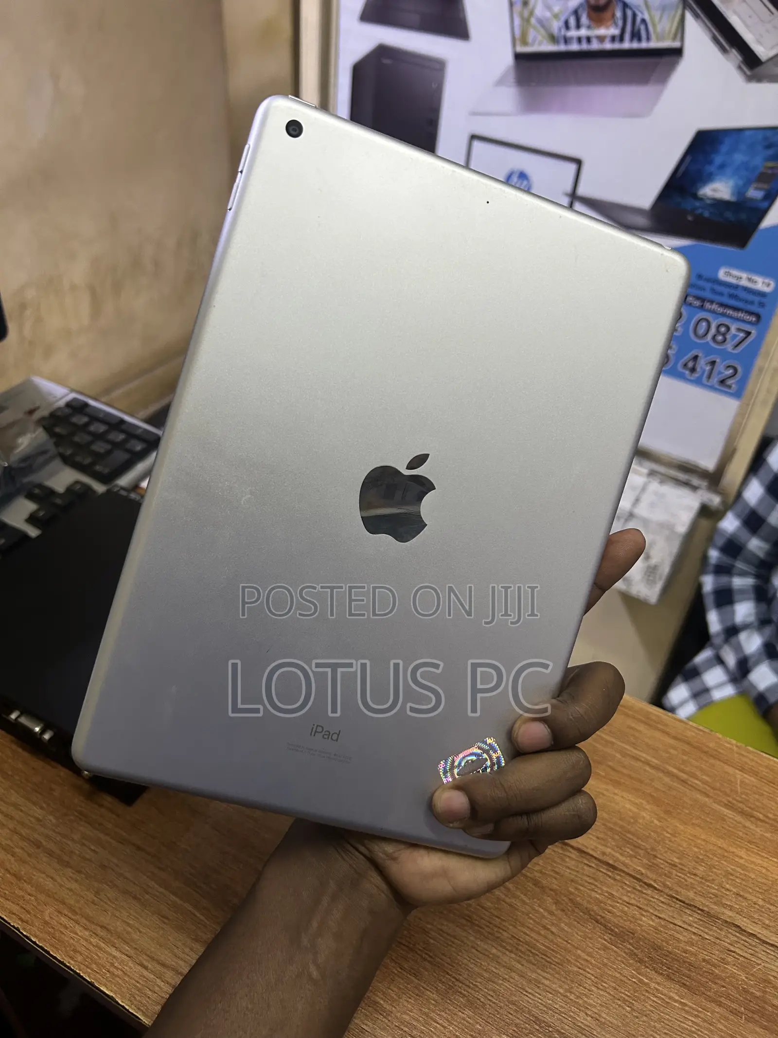 Apple iPad 10.2 (2020) Wi-Fi 128 GB Silver