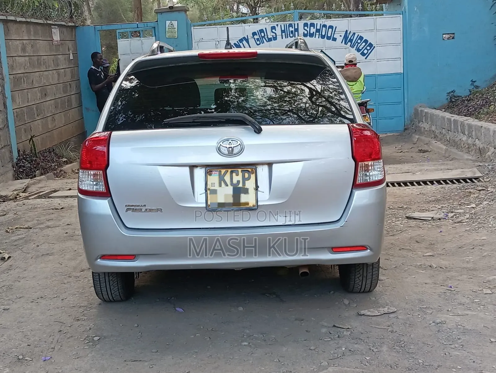 Toyota Corolla Fielder 2012 Silver