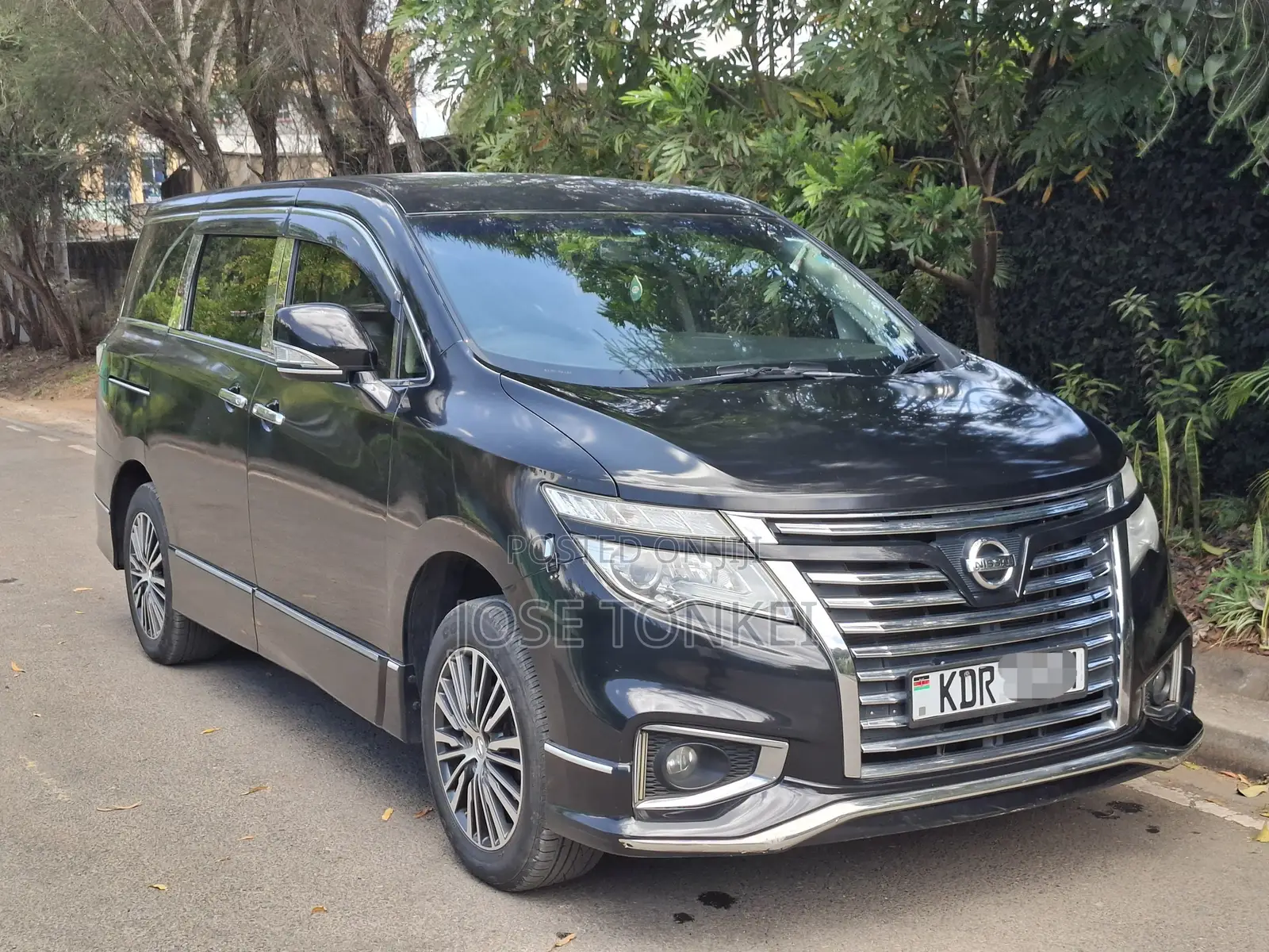 Nissan Elgrand 2017 Black