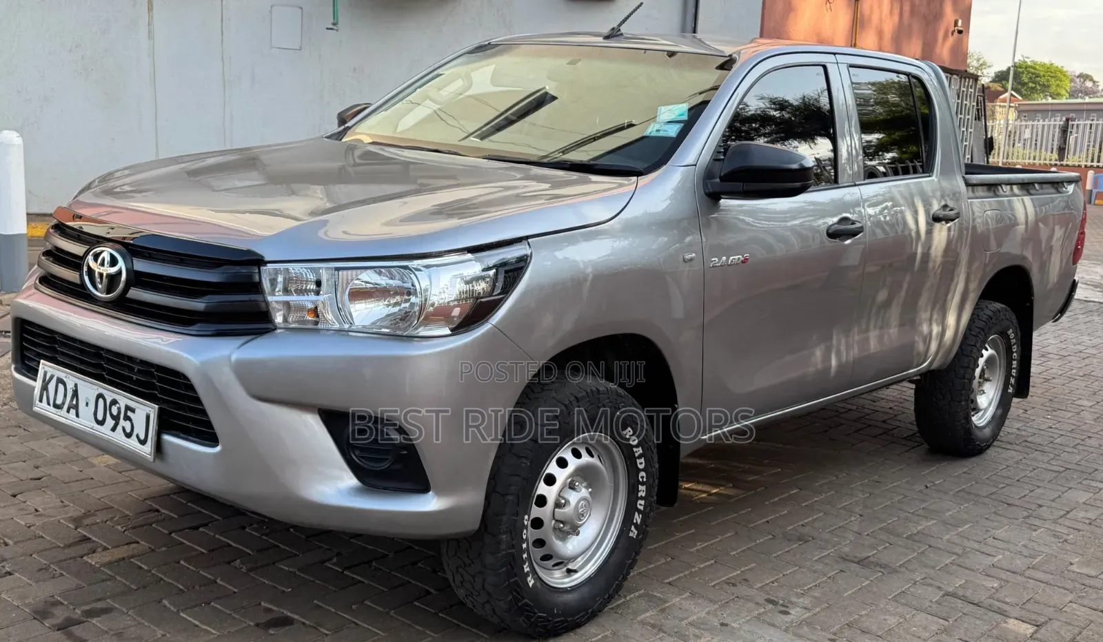 Toyota Hilux Revo Double Cab Deisel 2.4 AWD 2019 Silver