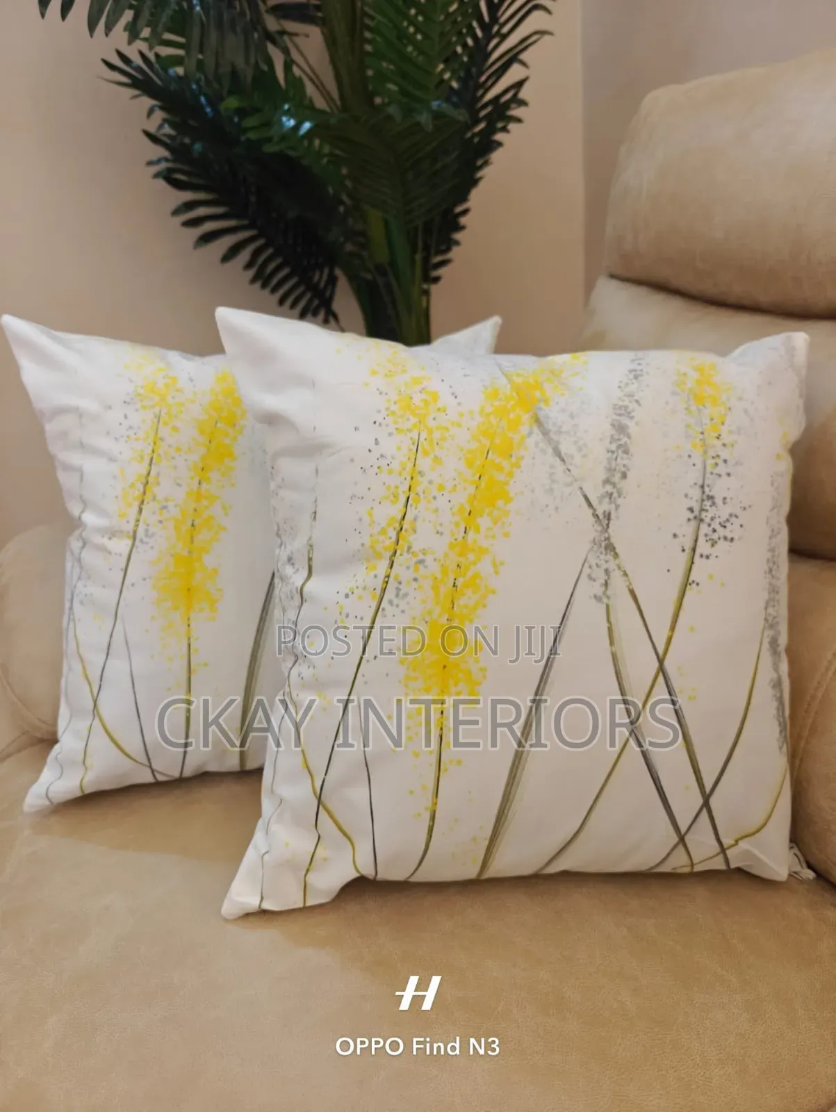 Make Your Seating Space More Classy With Carefully Chosen Pillowcovers