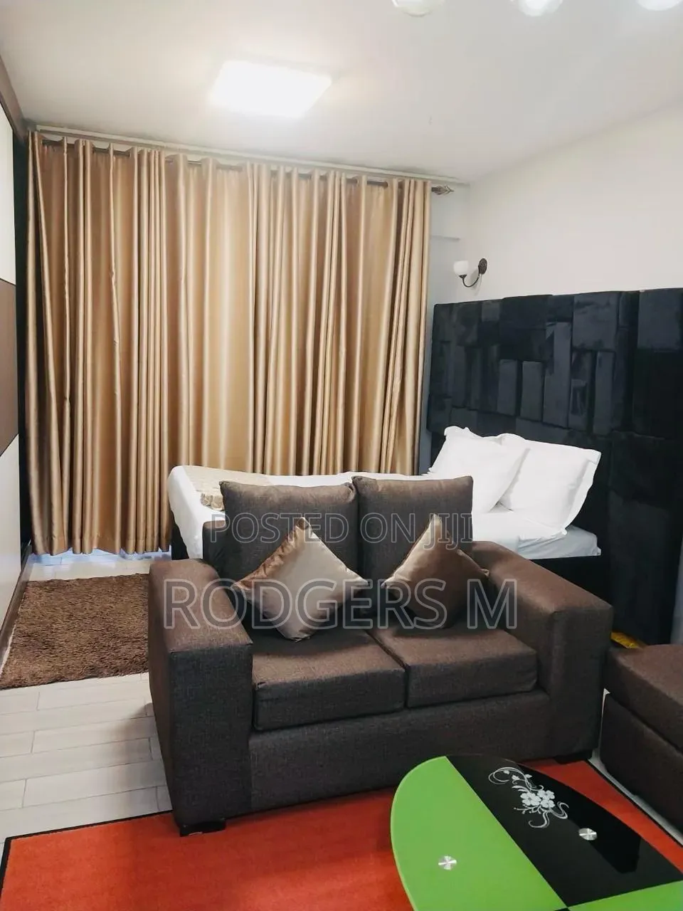 Furnished Studio Apartment in Valley Arcade for rent