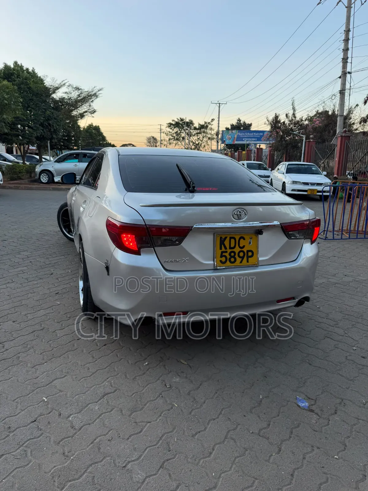 Toyota Mark X 2.5 AWD 2013 Silver