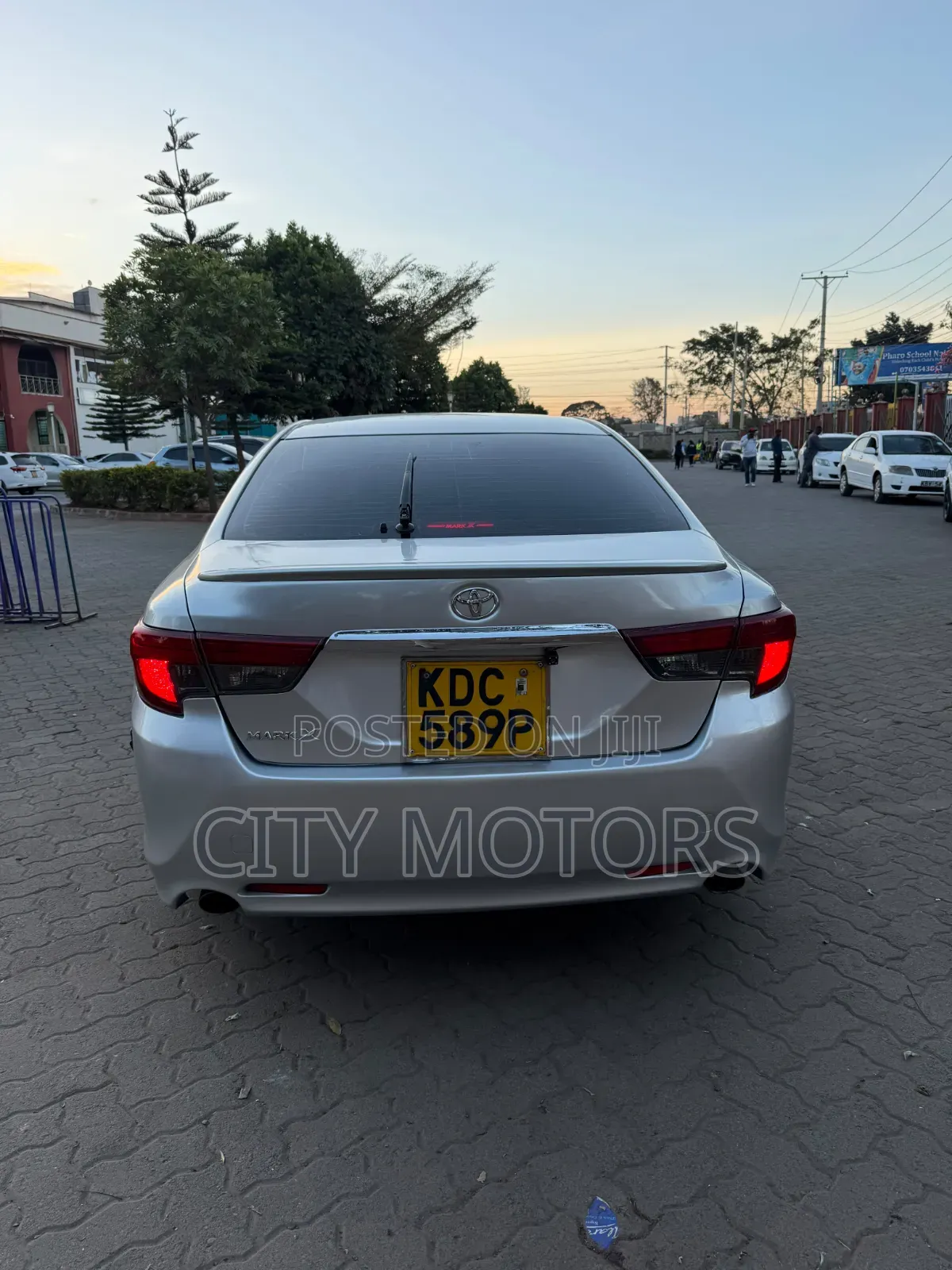 Toyota Mark X 2.5 AWD 2013 Silver