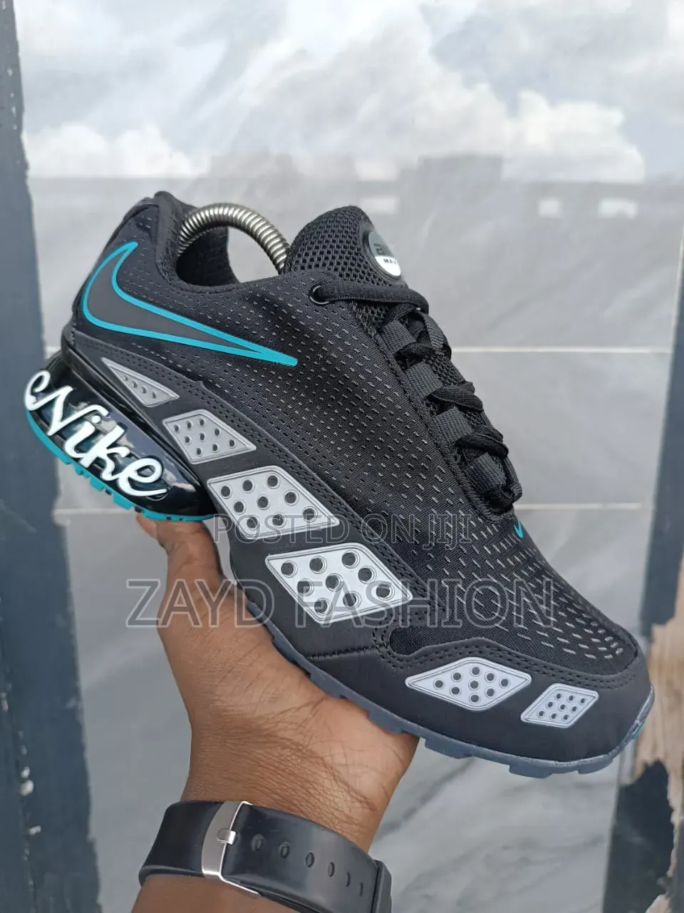Men Nike Ultra Sneakers