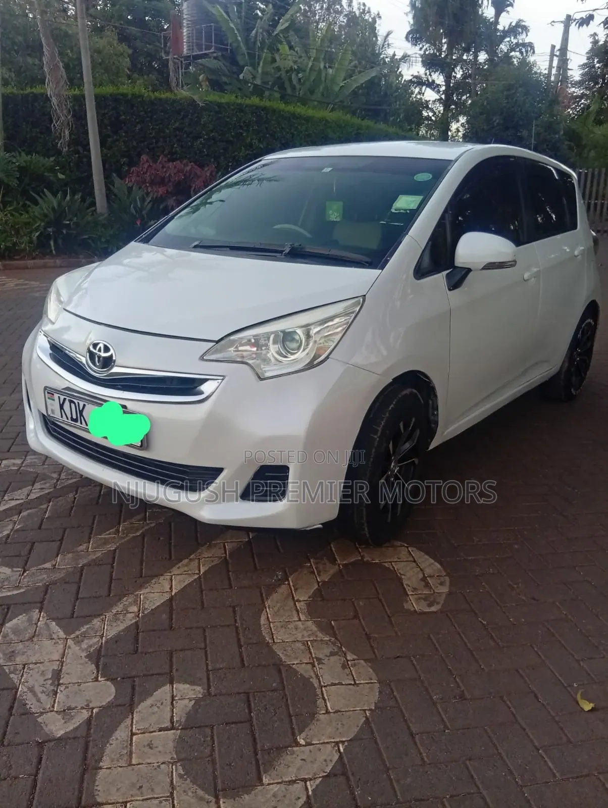 Toyota Ractis 2015 White