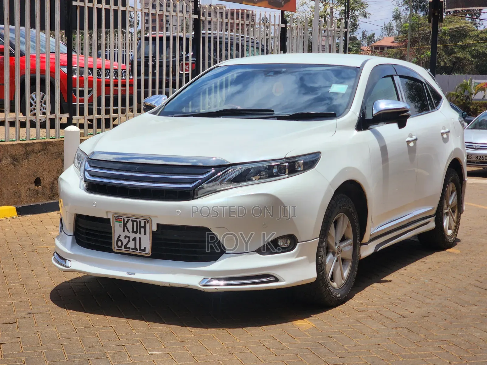 Toyota Harrier 2.0 2015 Pearl