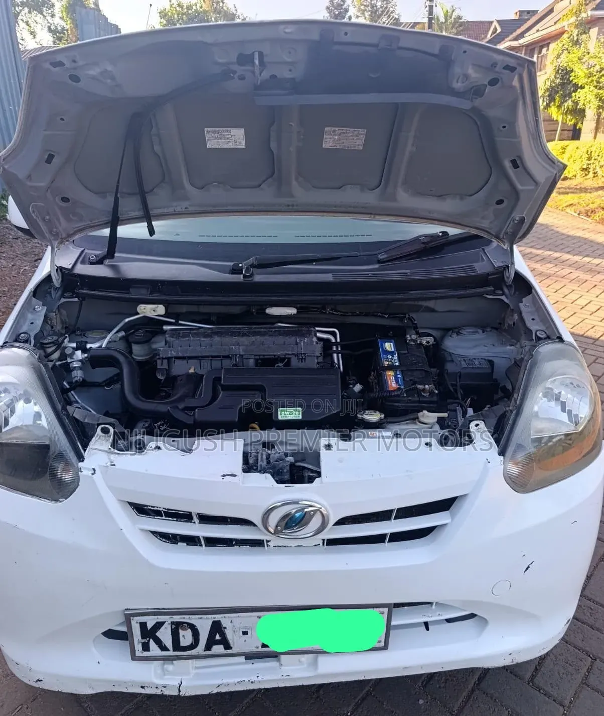 Daihatsu Mira 2013 White
