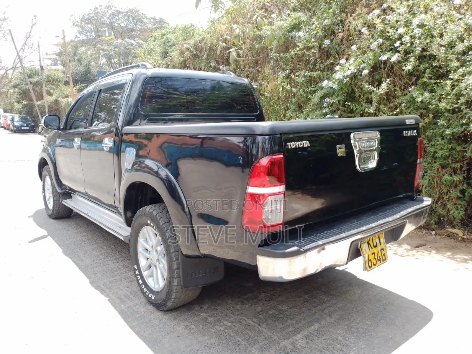 Toyota Hilux 2012 Matt Black