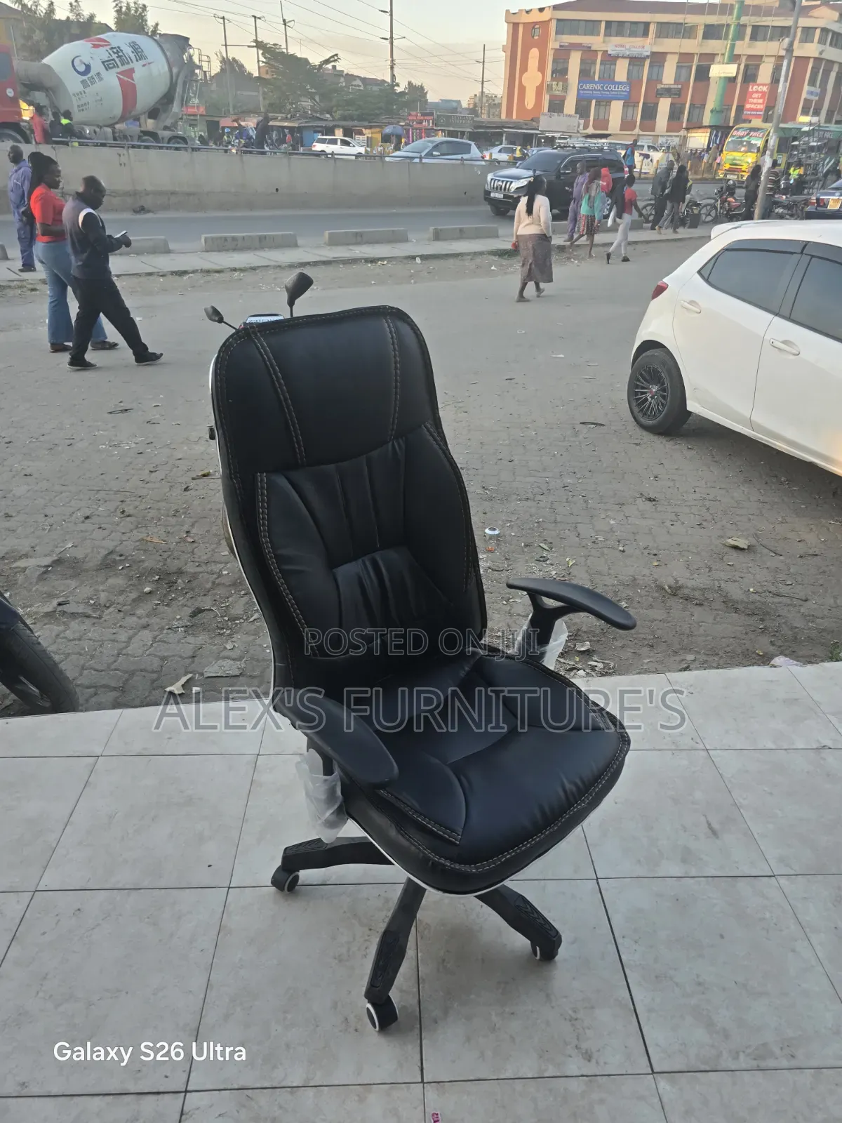 Fuul Black Leather Office Chairs