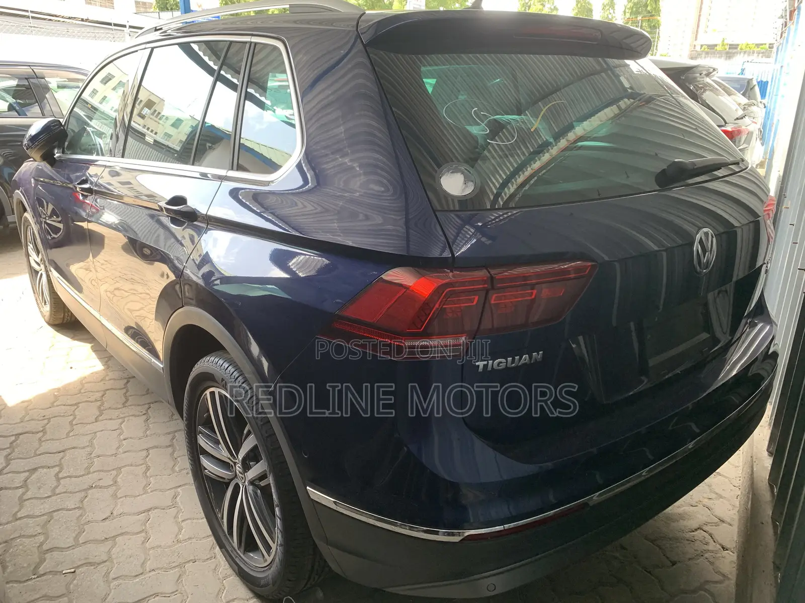Volkswagen Tiguan 2.0T S FWD 2019 Blue