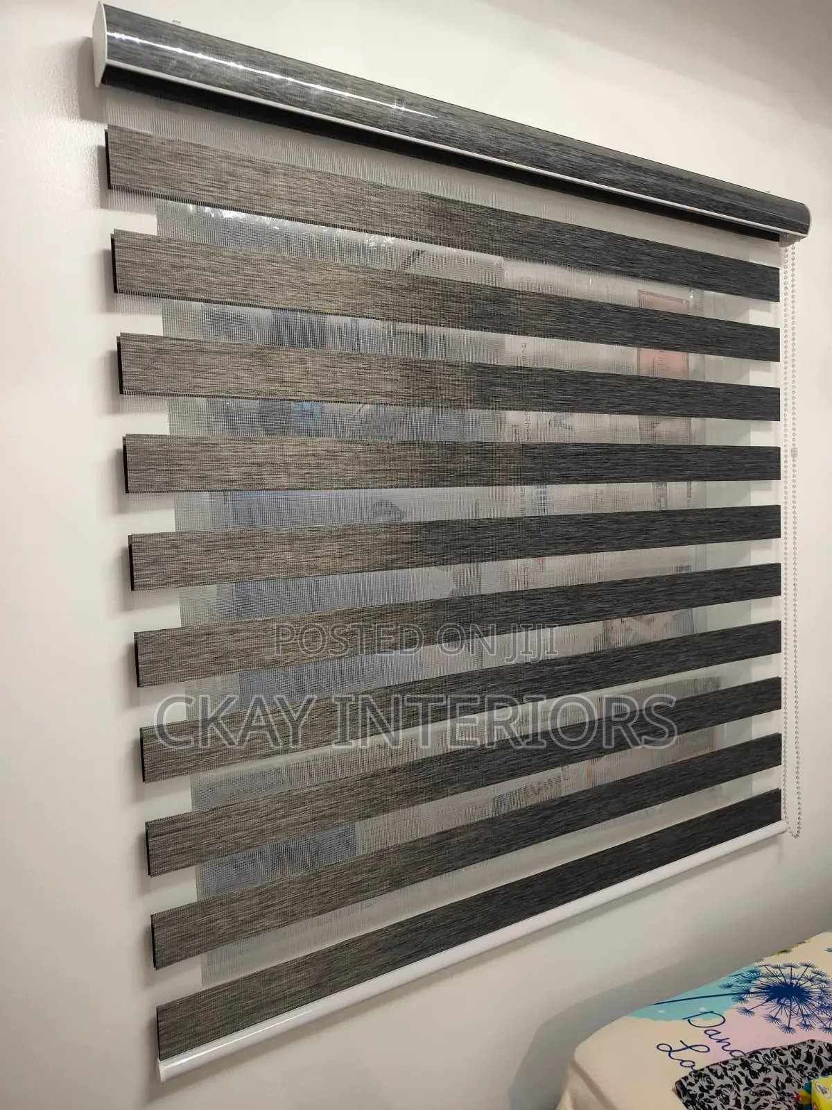 Transform Bare Windows Into Attractive Interior Features by Blinds
