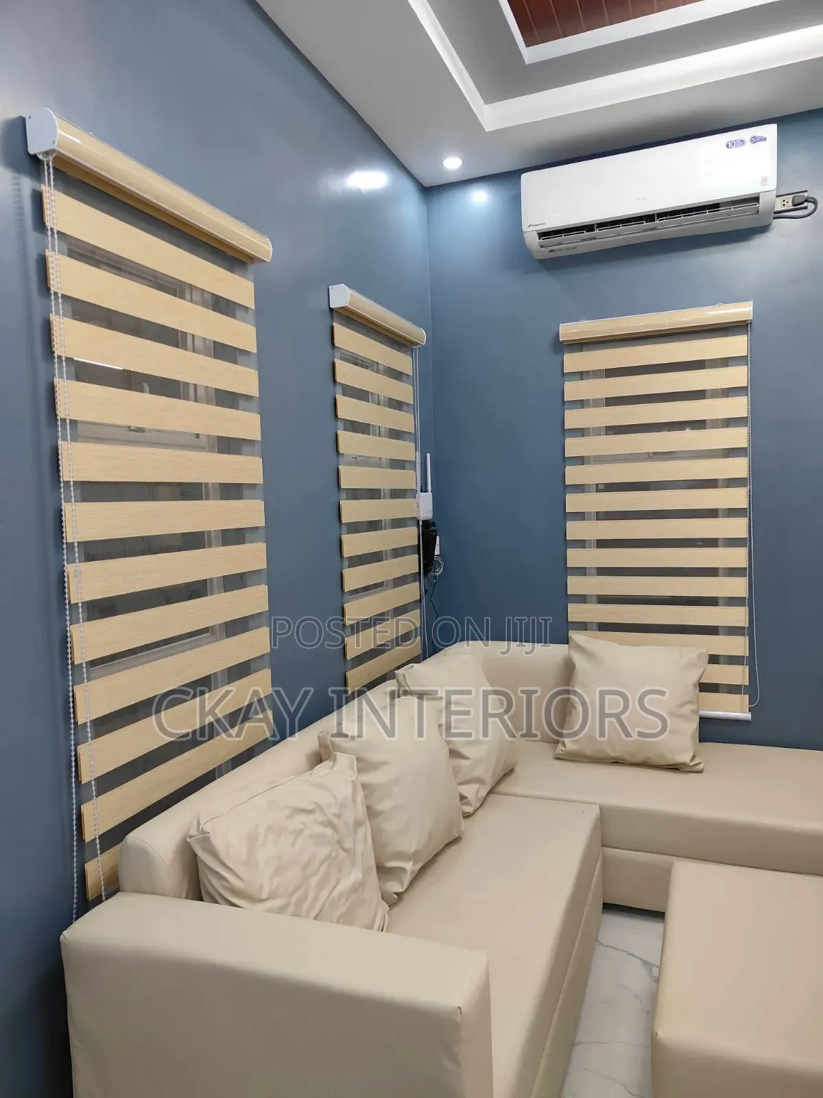 Add a Refined Touch to Your Workspace With Horizontal Blinds