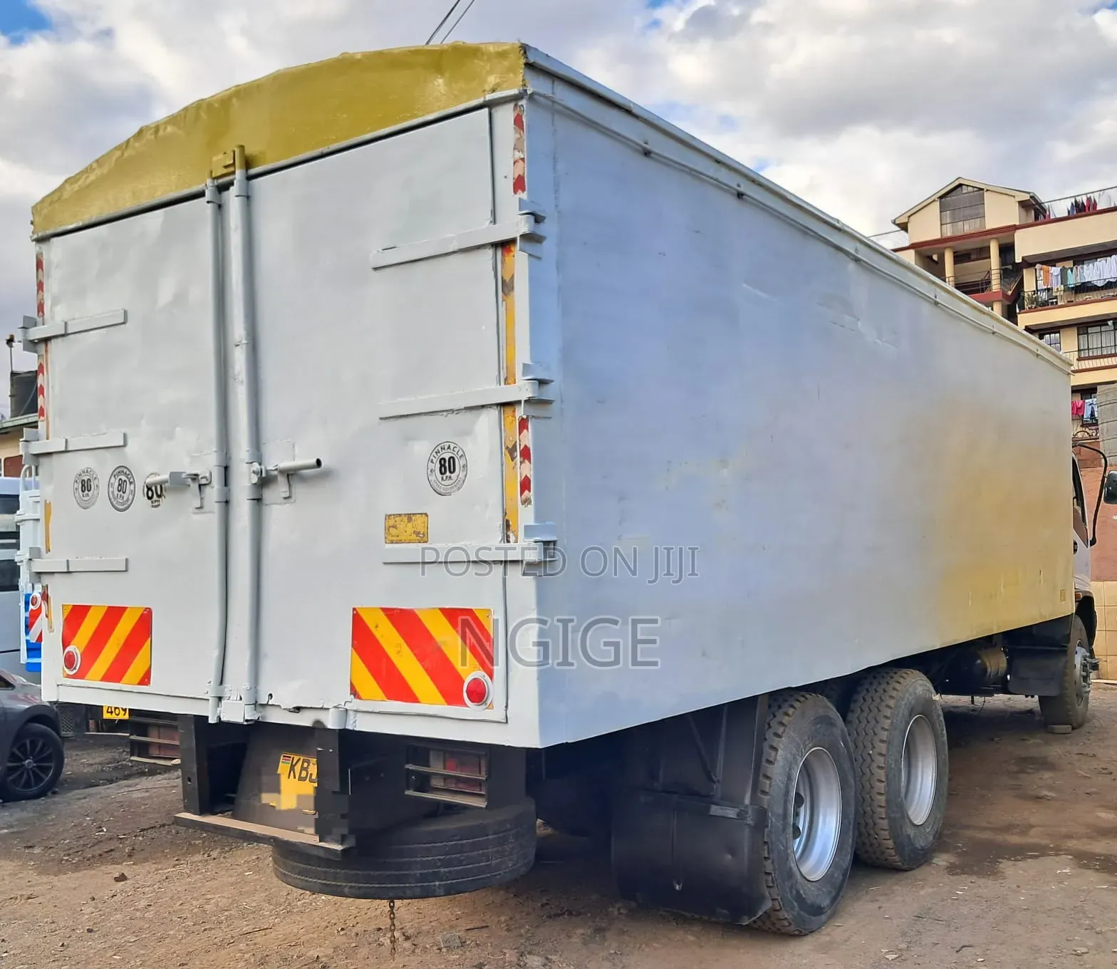 Isuzu FVZ Clossed