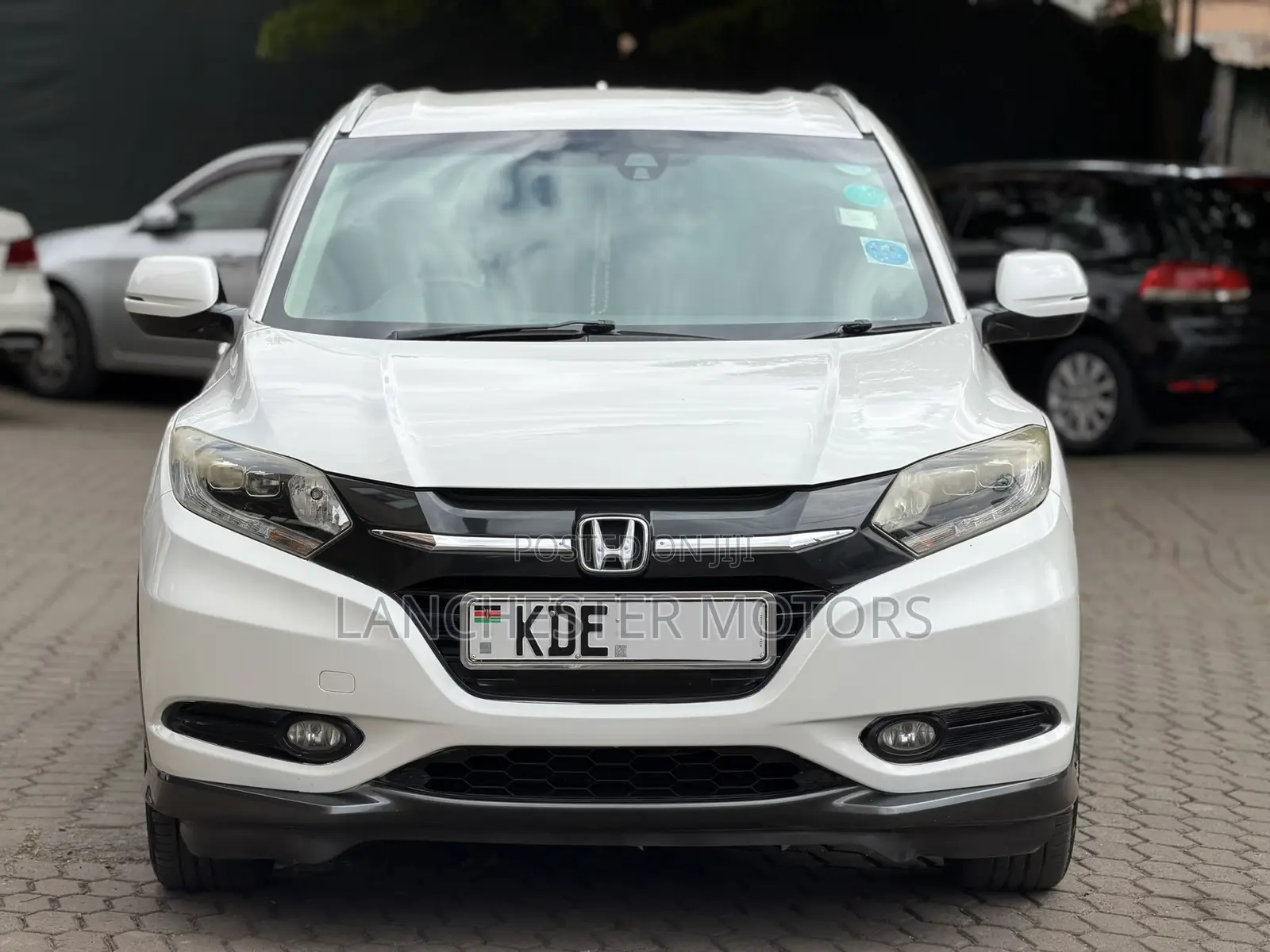 Honda Vezel 1.5 2WD 2014 White