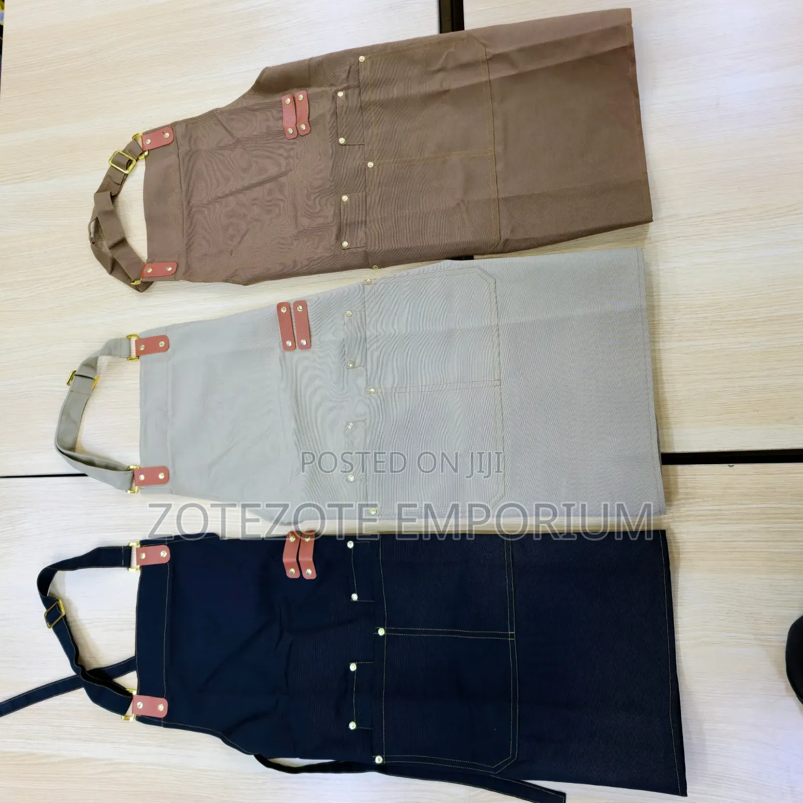 Apron With Adjustable Leather Straps