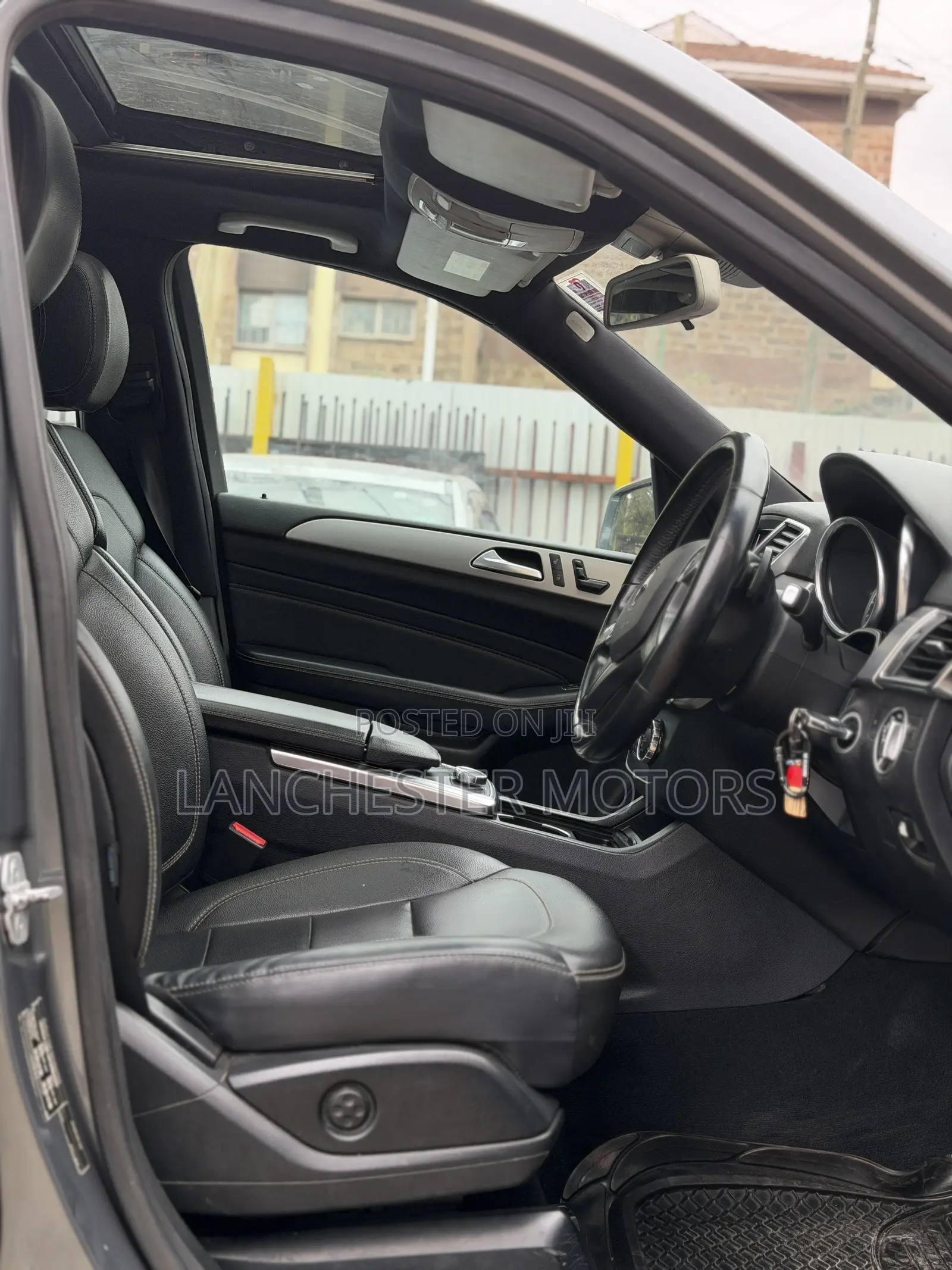 Mercedes-Benz M Class 2012 Gray