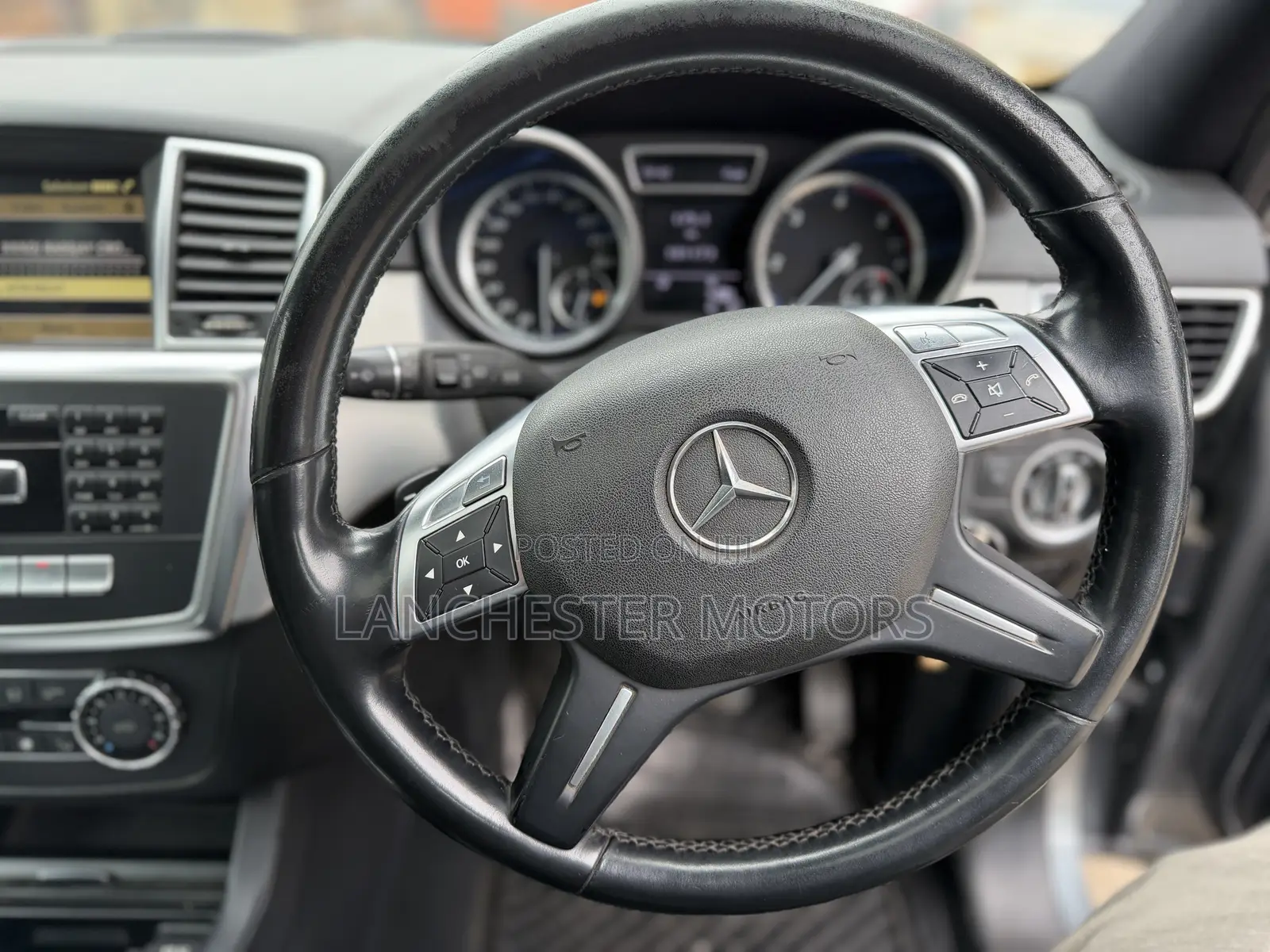 Mercedes-Benz M Class 2012 Gray