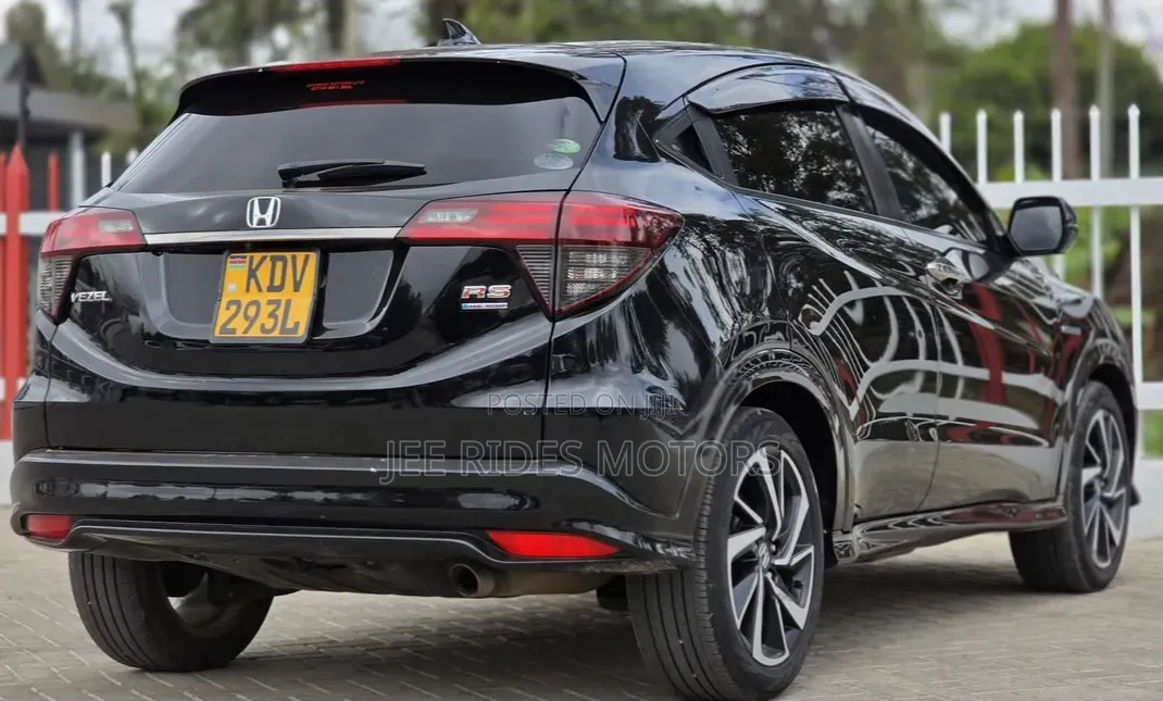 Honda Vezel 2018 Burgundy