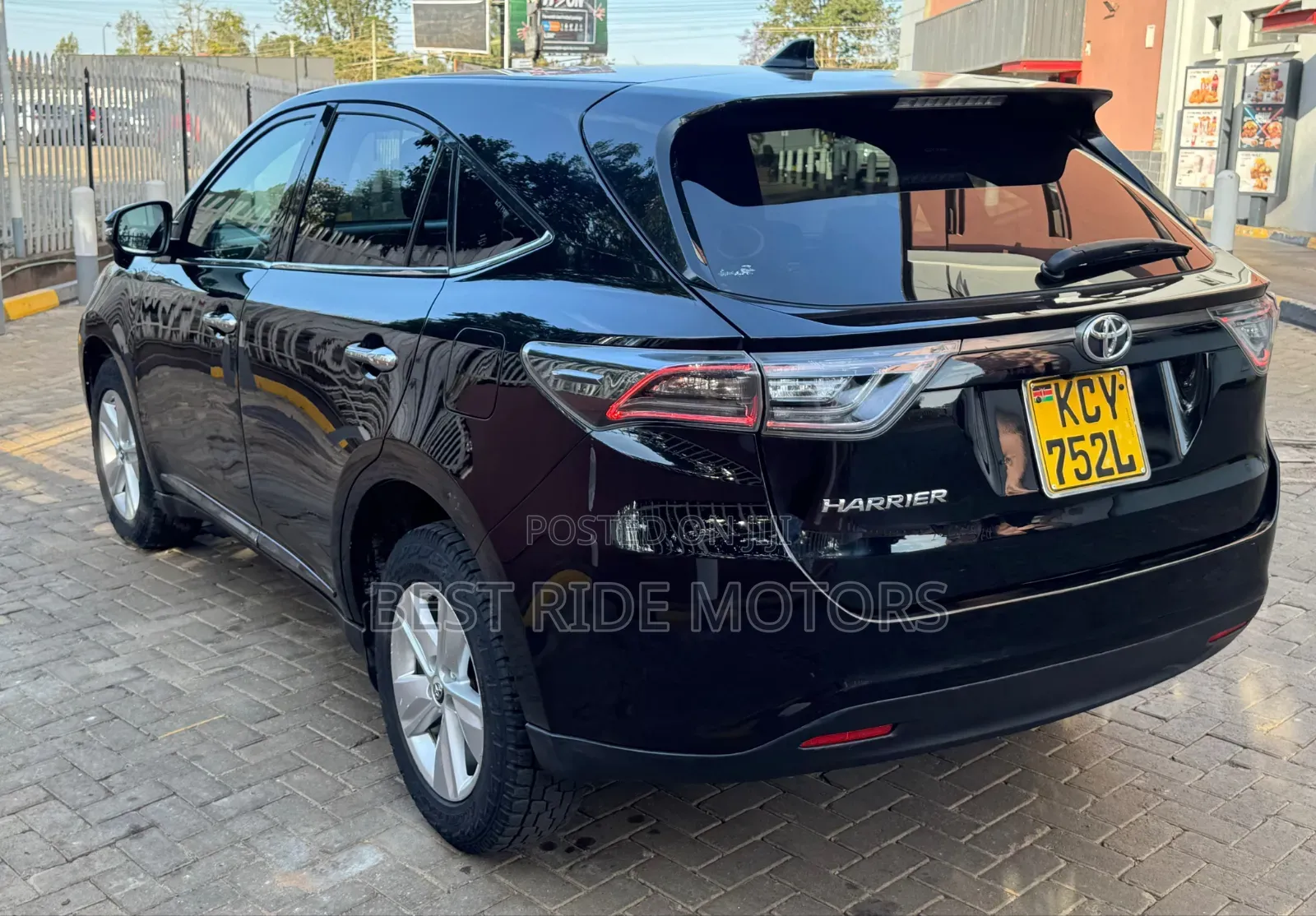 Toyota Harrier 2.0 2014 Gray