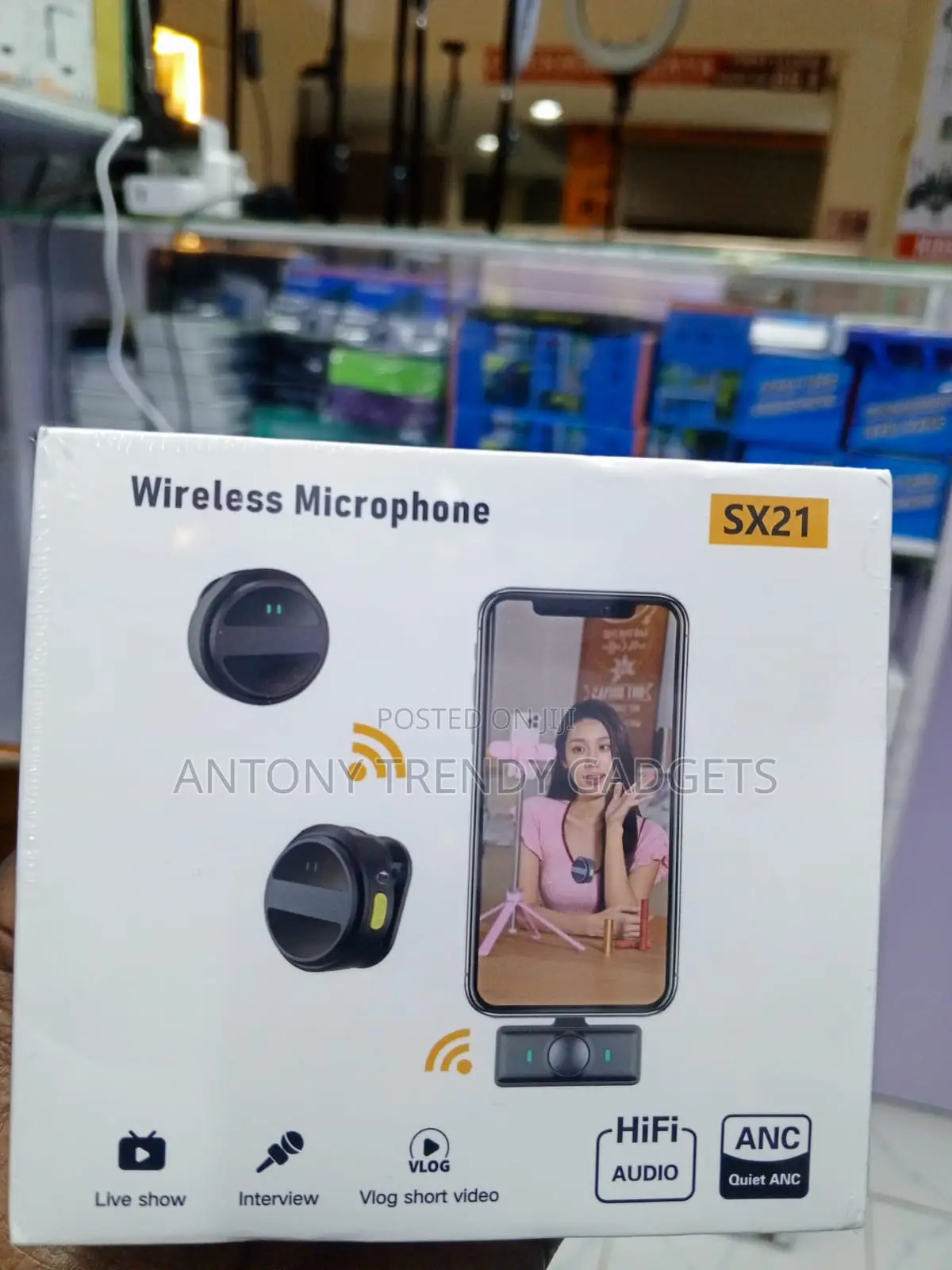 SX21 Wireless Clip-on Microphone for TikTok and YouTube