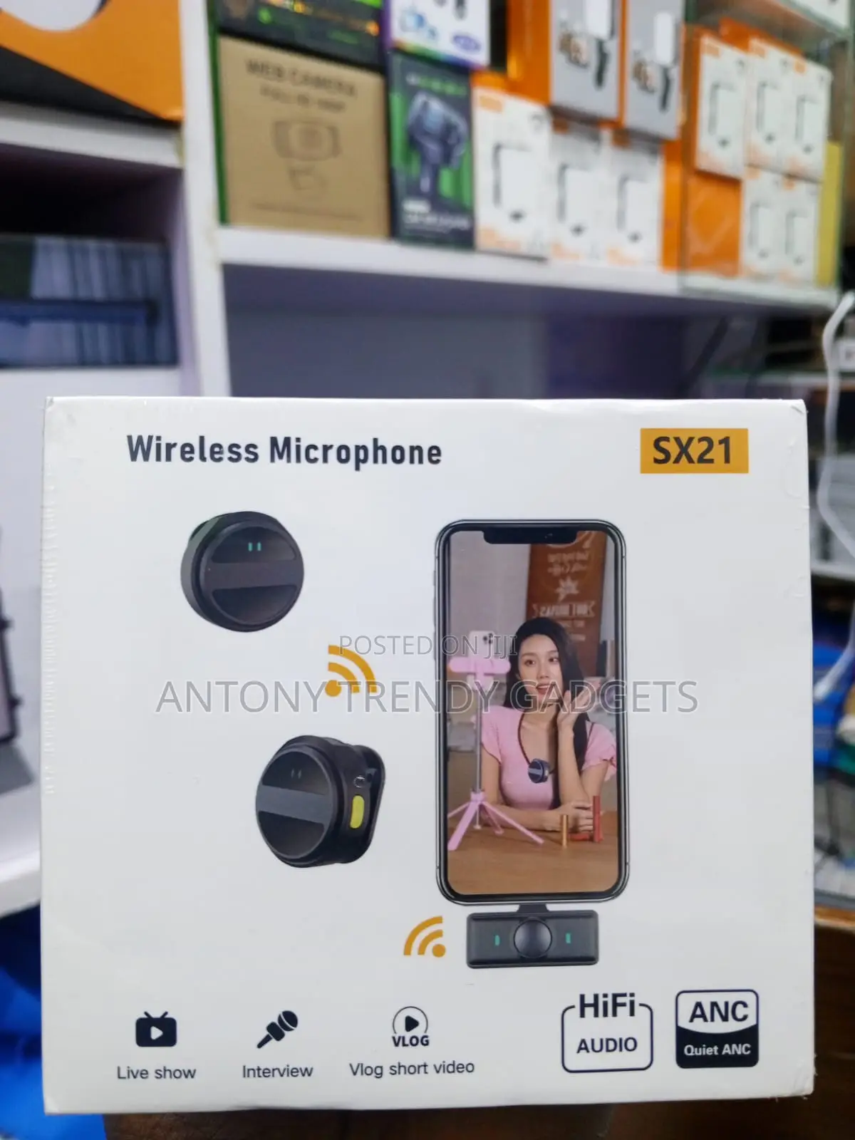 SX21 Wireless Clip-on Microphone for TikTok and YouTube