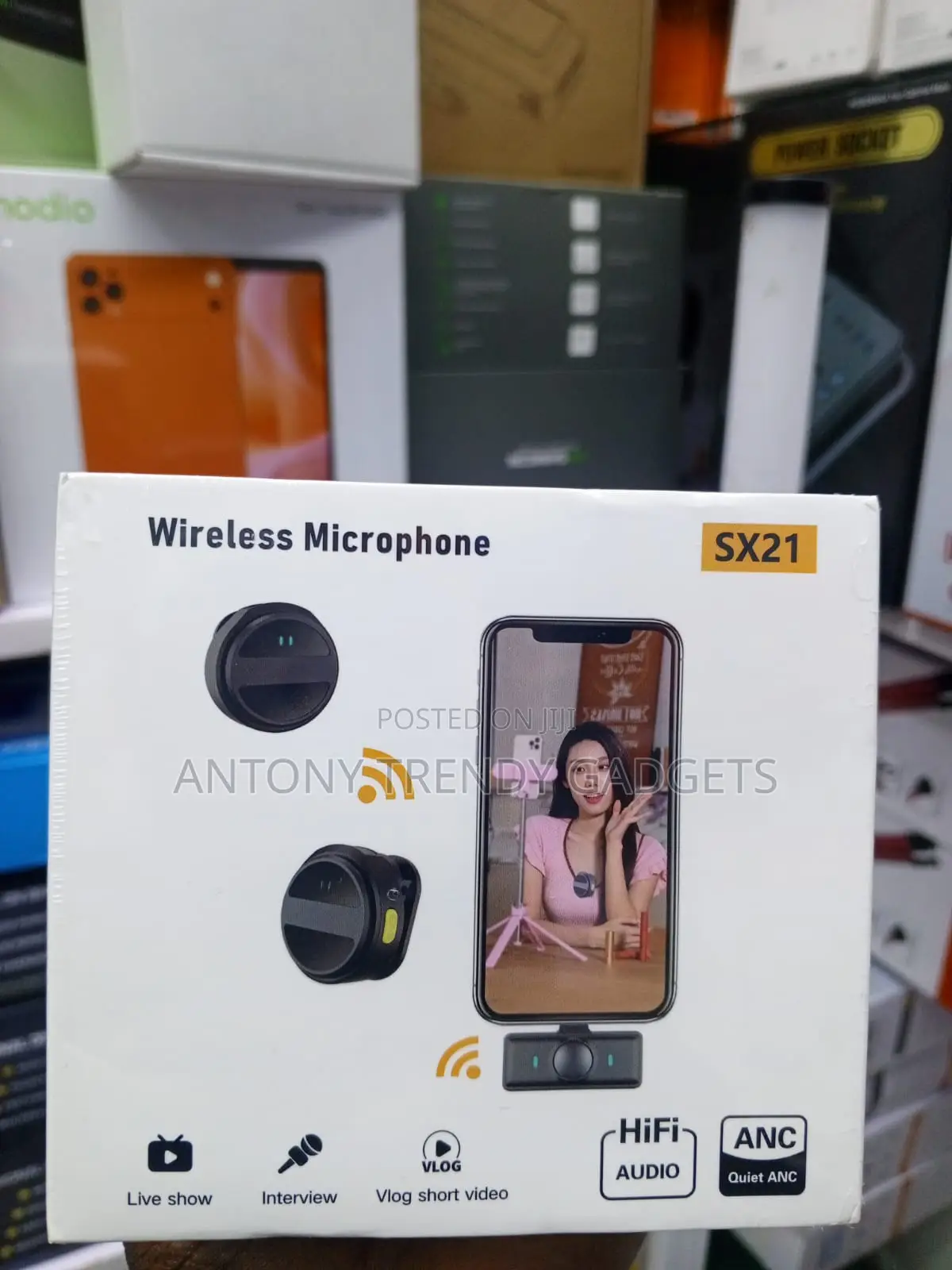 SX21 Wireless Clip-on Microphone for TikTok and YouTube