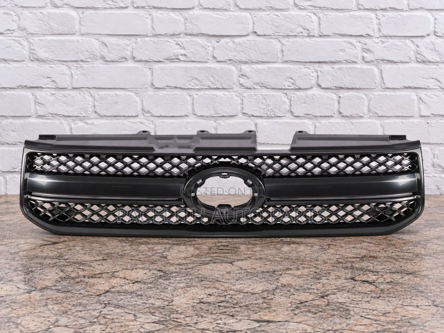 Front Grille Toyota RAV4 2004 - 2005