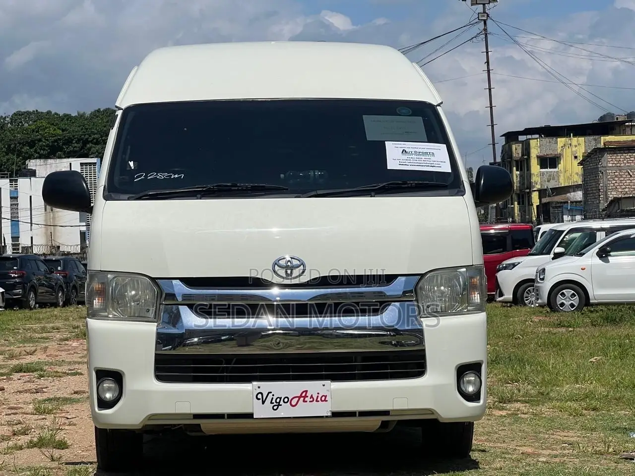 Toyota HiAce 2019 Beige