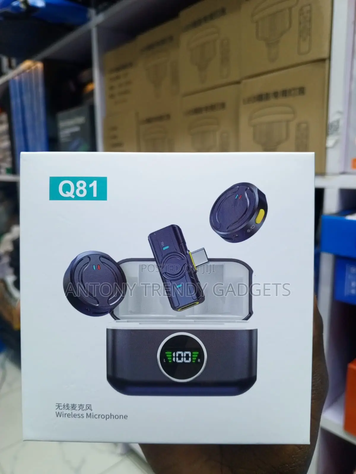 Q81 Dual Clip-on Wireless Lapel Mic for Smartphones