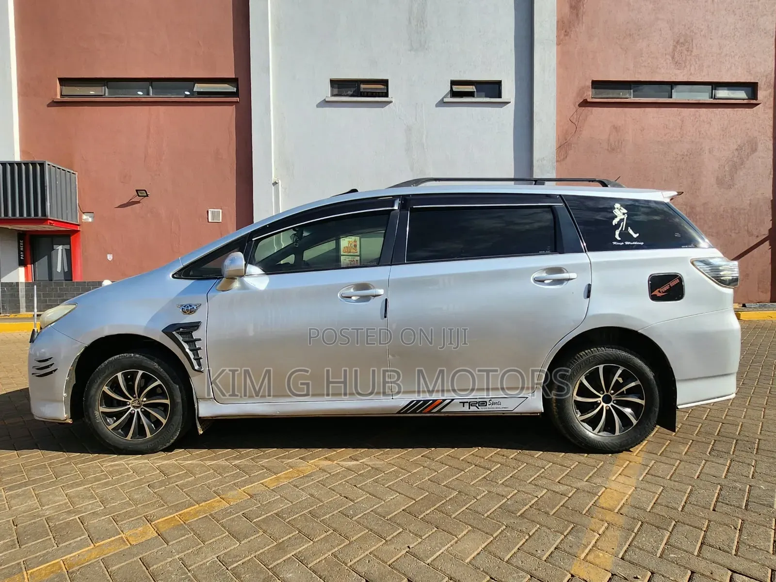 Toyota Wish 2011 Silver