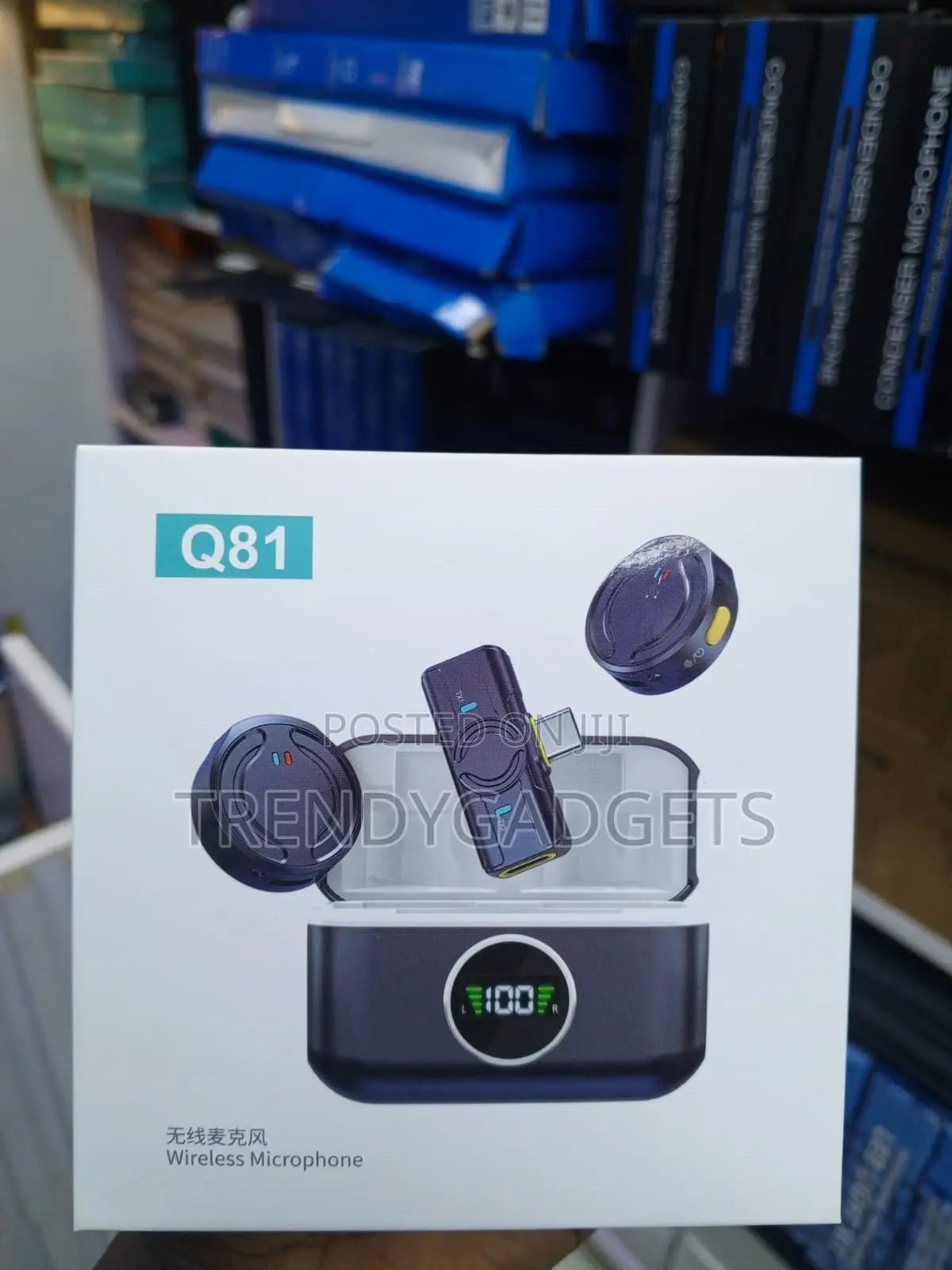 Q81 2.4GHz Dual Lavalier Microphone for Mobile Recording