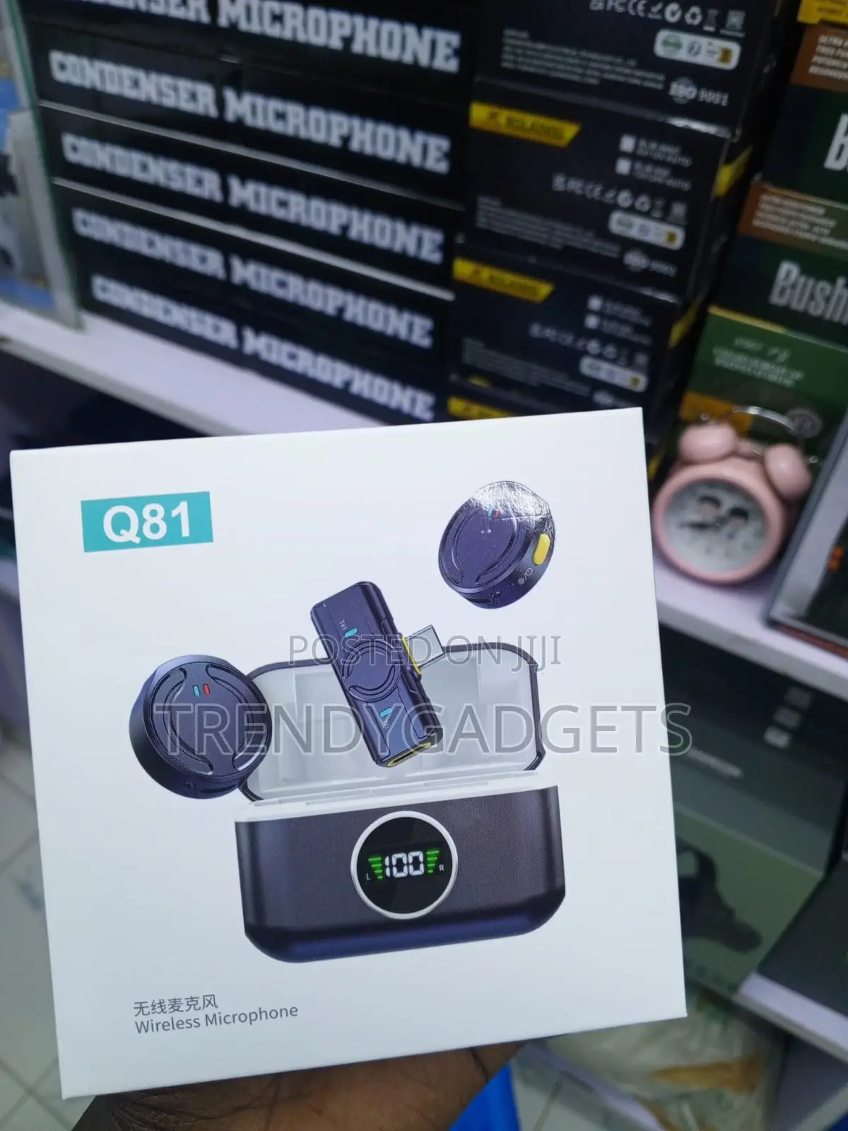 Q81 2.4GHz Dual Lavalier Microphone for Mobile Recording