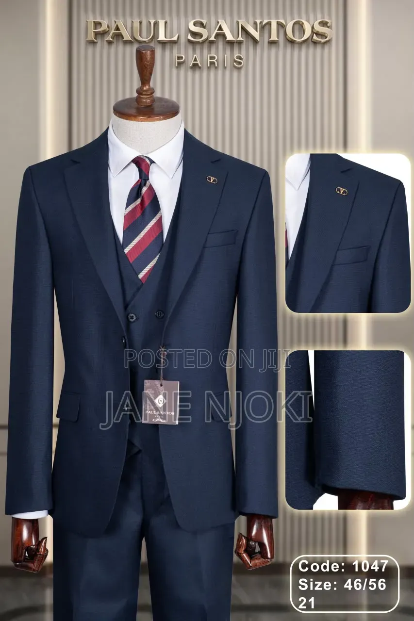 Robert Lorenzo Suit